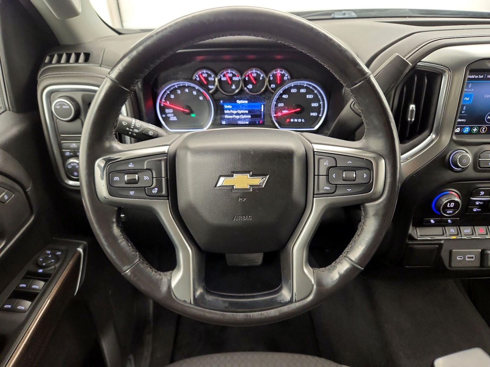 2020 Chevrolet Silverado 1500 LT - Photo 11
