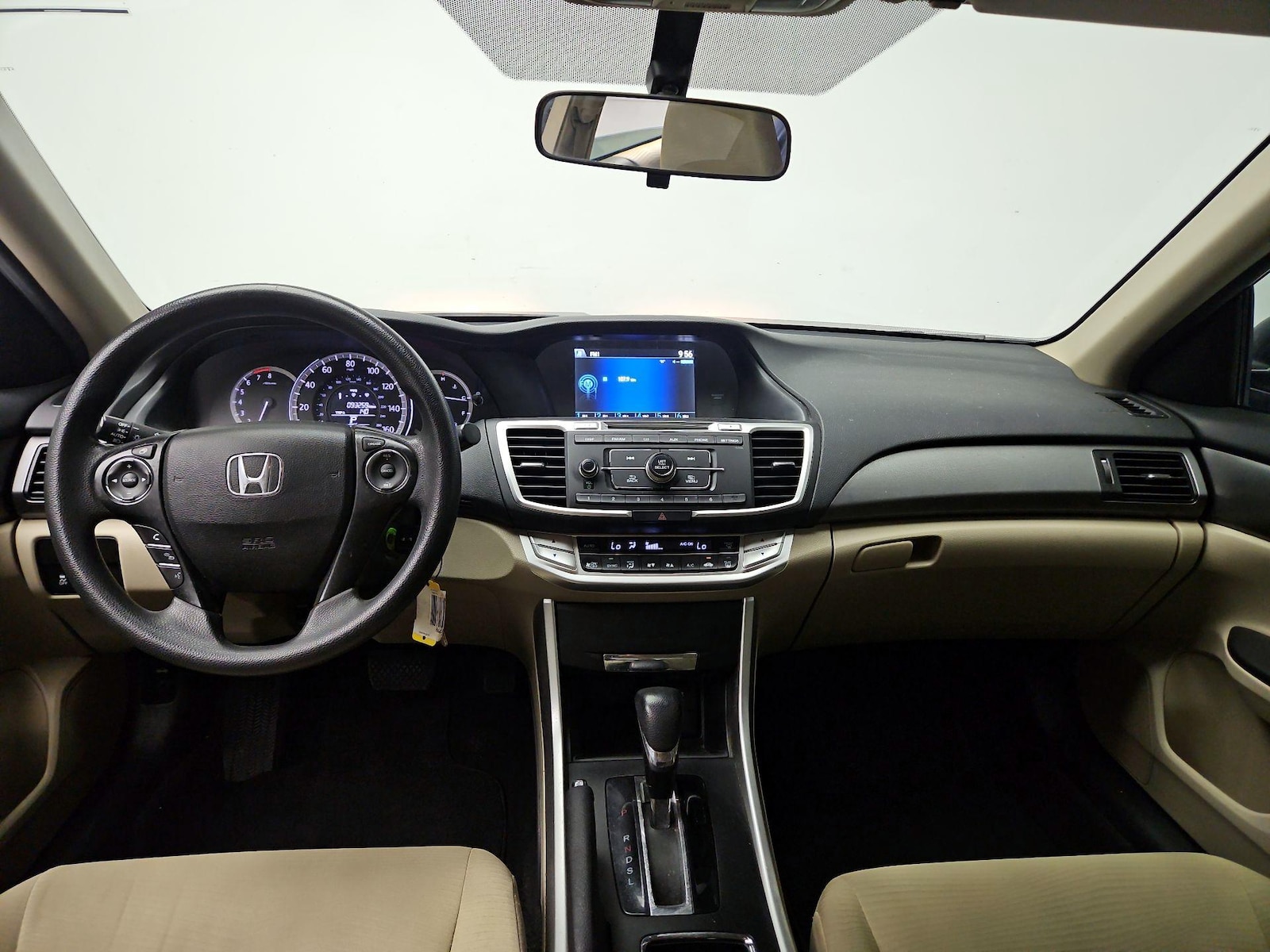 2015 Honda Accord LX - Photo 10