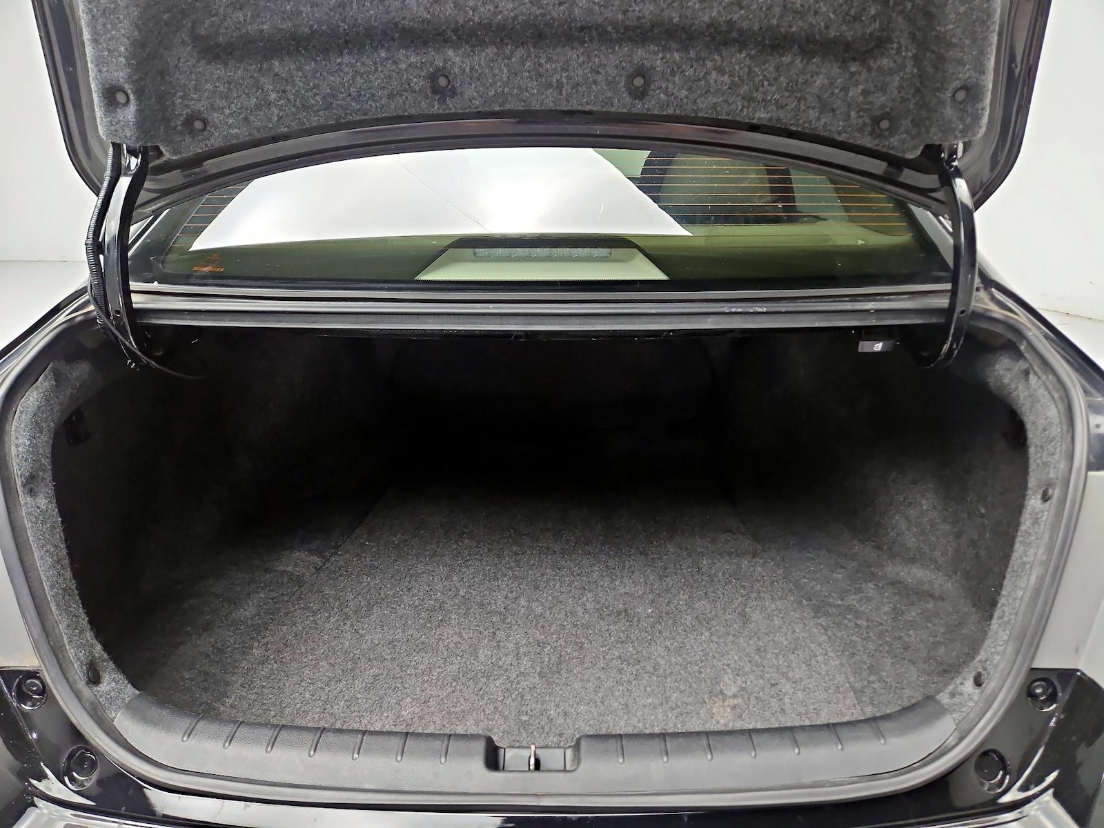 2015 Honda Accord LX - Photo 22