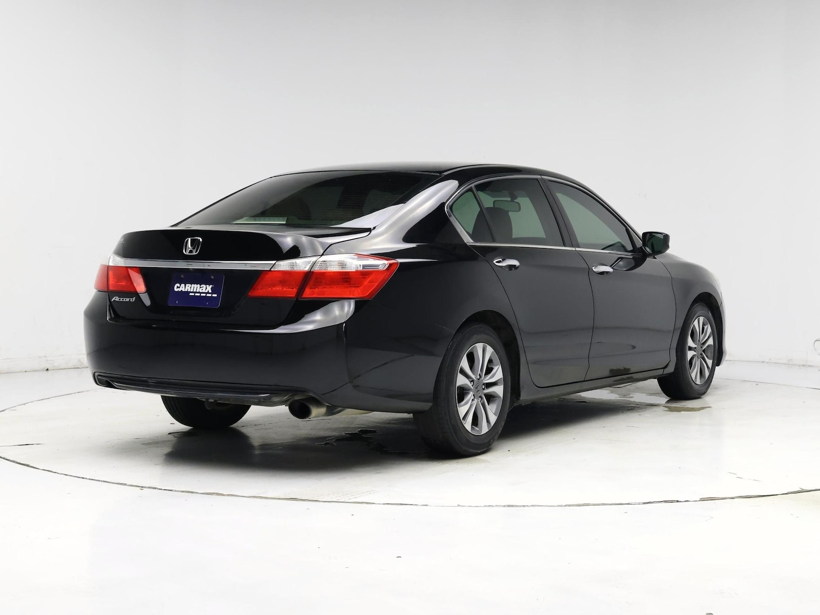 2015 Honda Accord LX - Photo 9