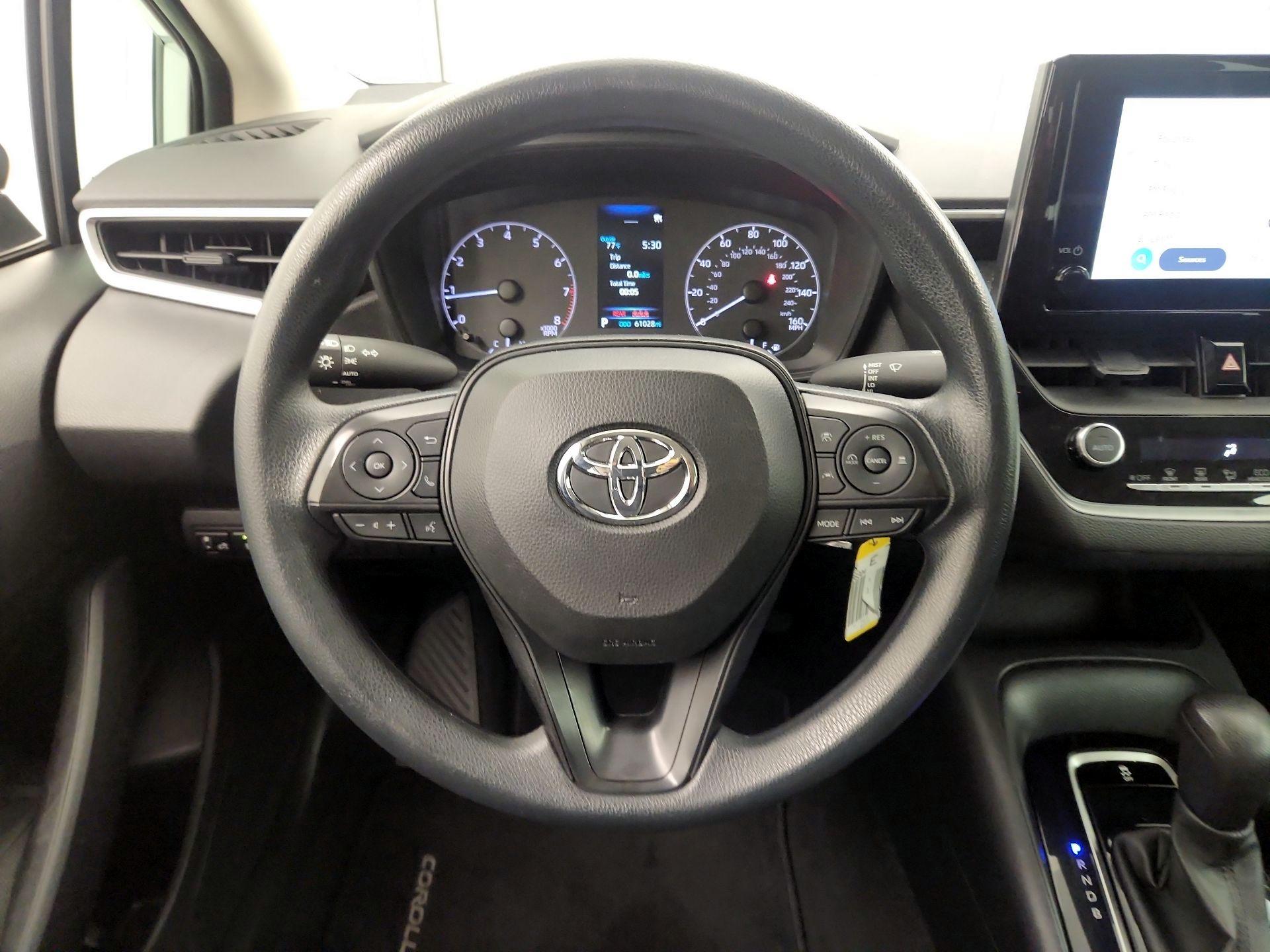 Thumbnail: 2023 Toyota Corolla - 10