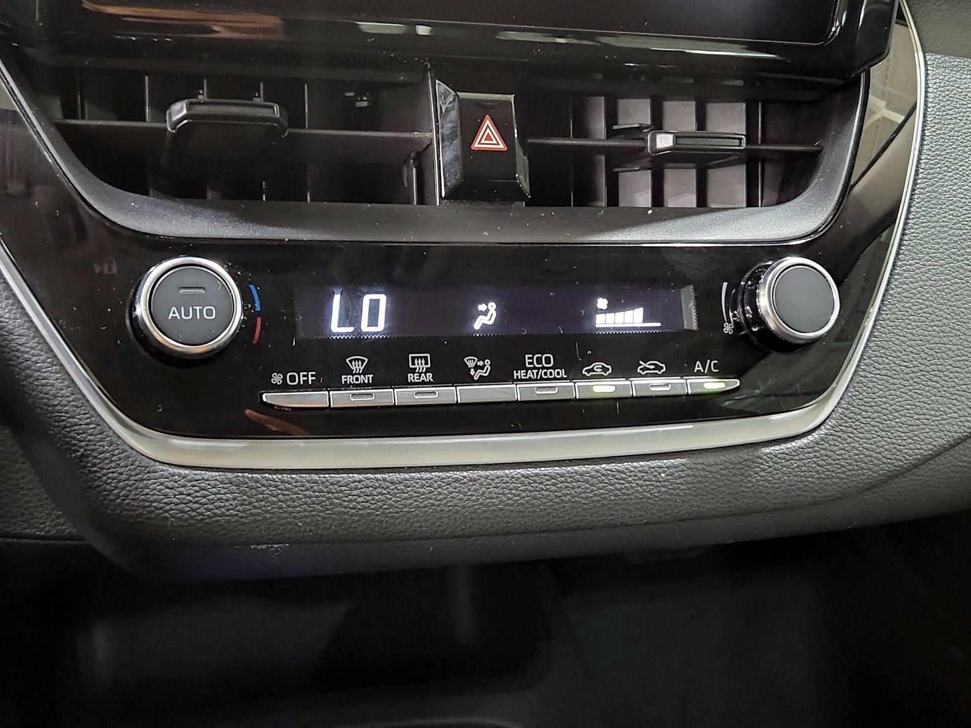 Thumbnail: 2023 Toyota Corolla - 16