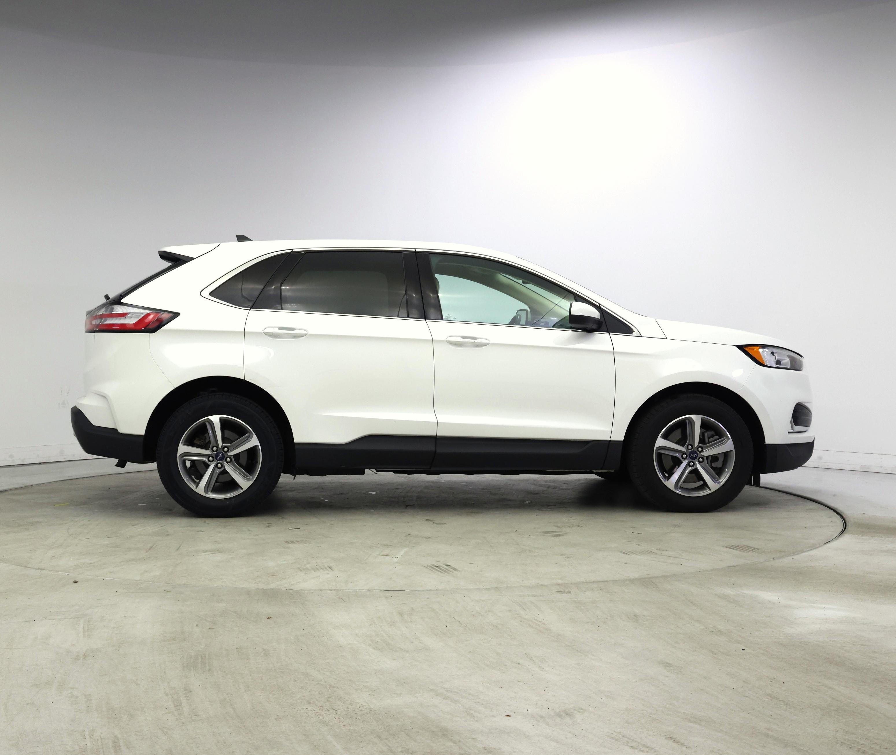 Thumbnail: 2021 Ford Edge - 7