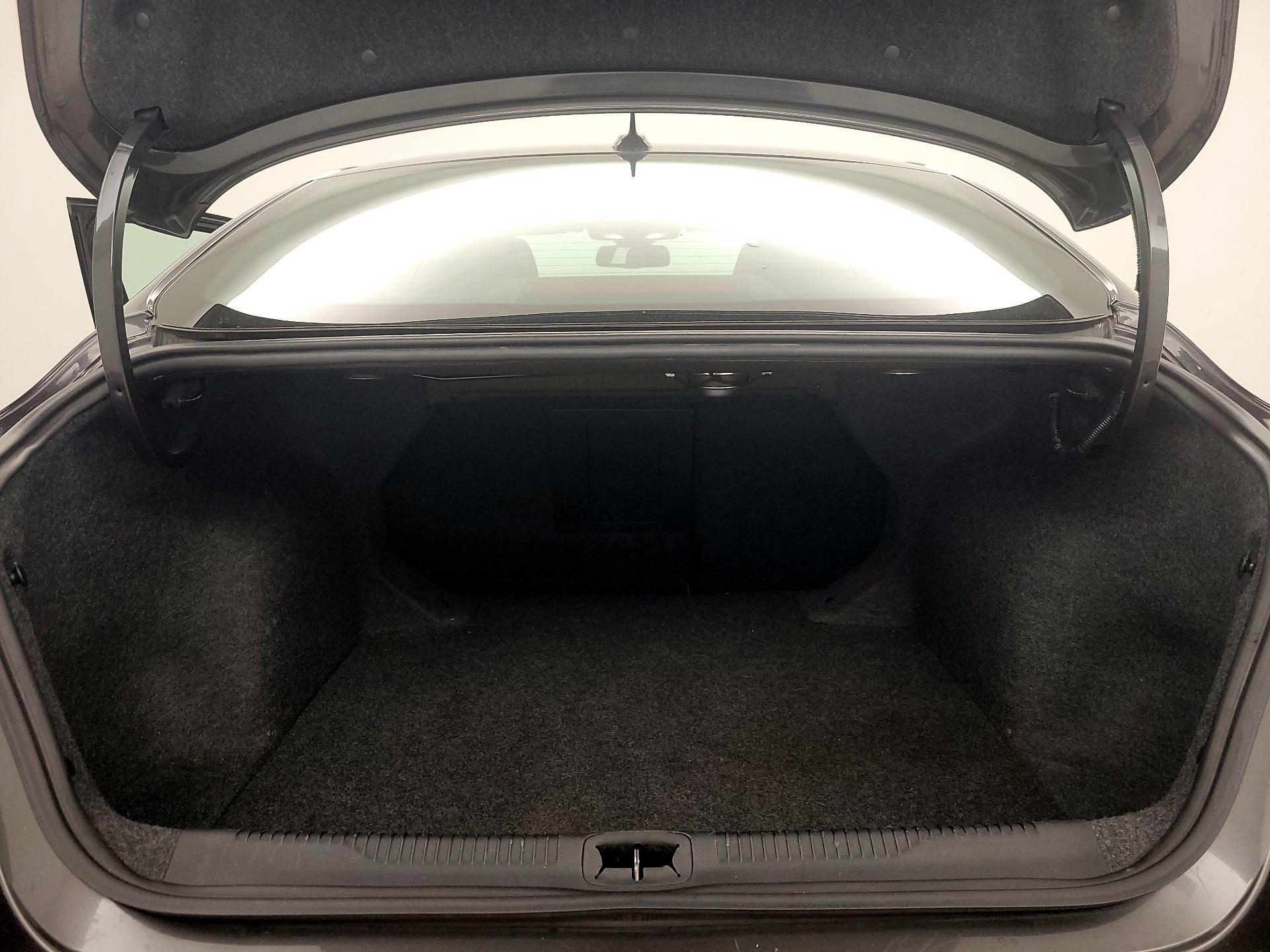 Thumbnail: 2015 Chrysler 200 - 20