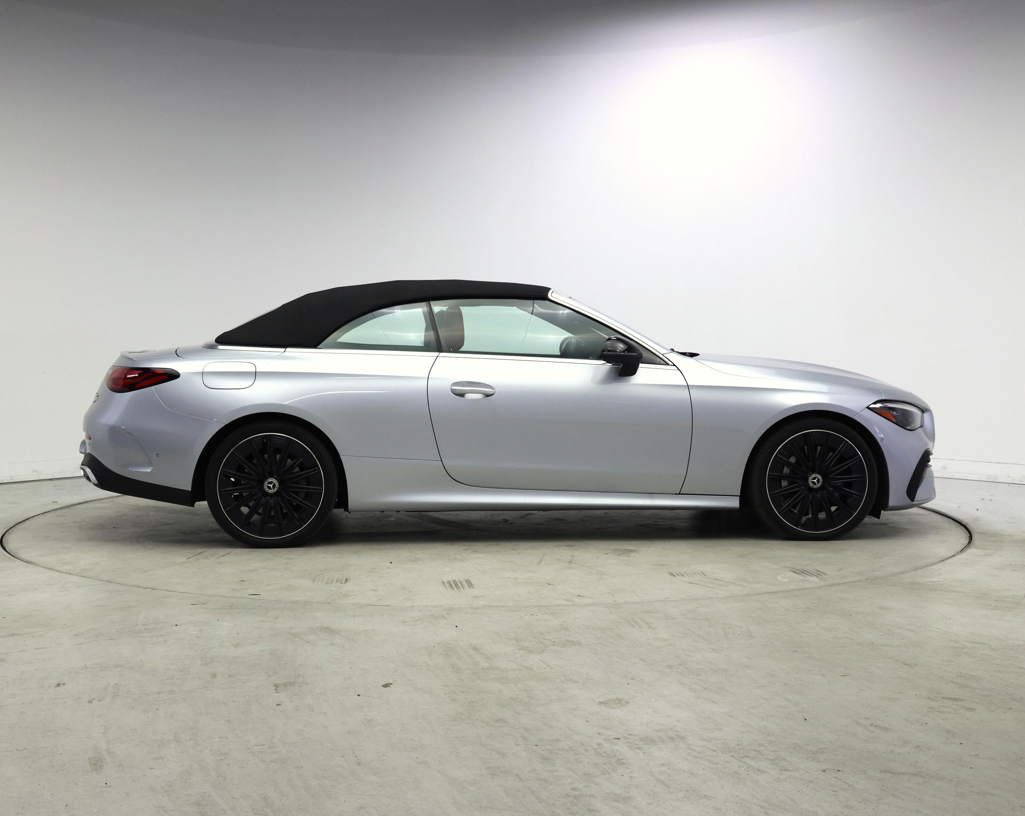 Thumbnail: 2024 Mercedes-Benz CLE - 7