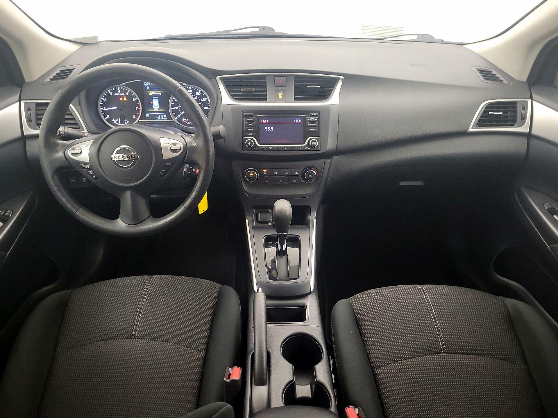 Thumbnail: 2018 Nissan Sentra - 9