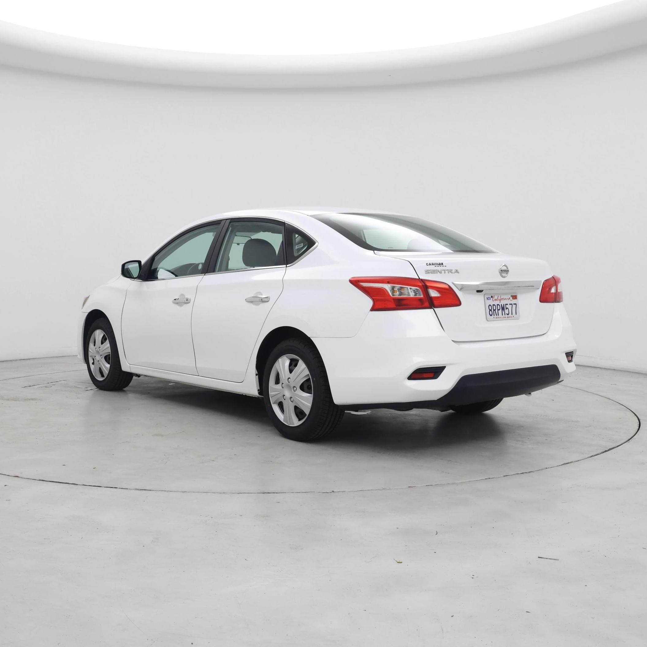 Thumbnail: 2018 Nissan Sentra - 2