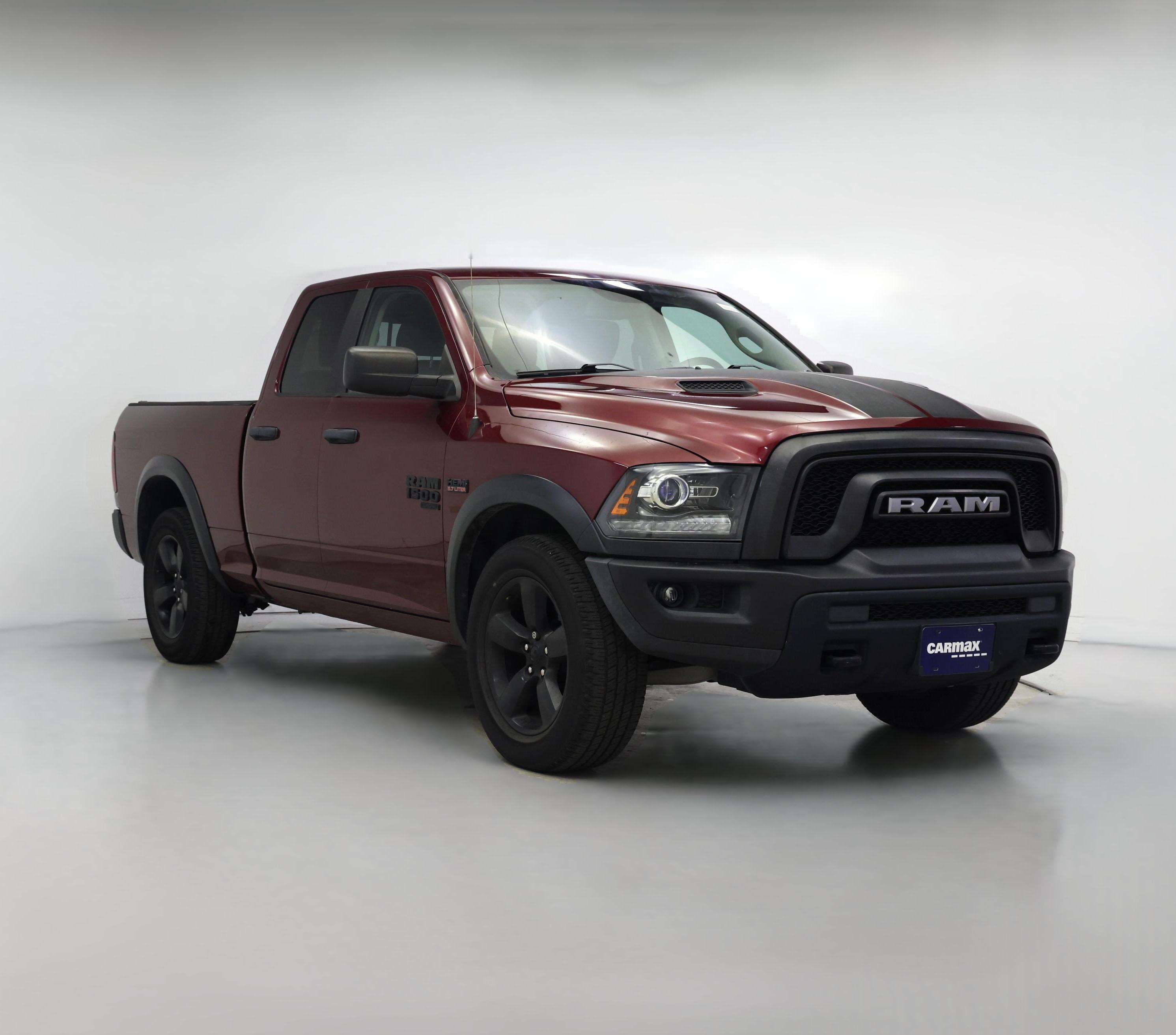 Thumbnail: 2020 RAM 1500 Classic - 1