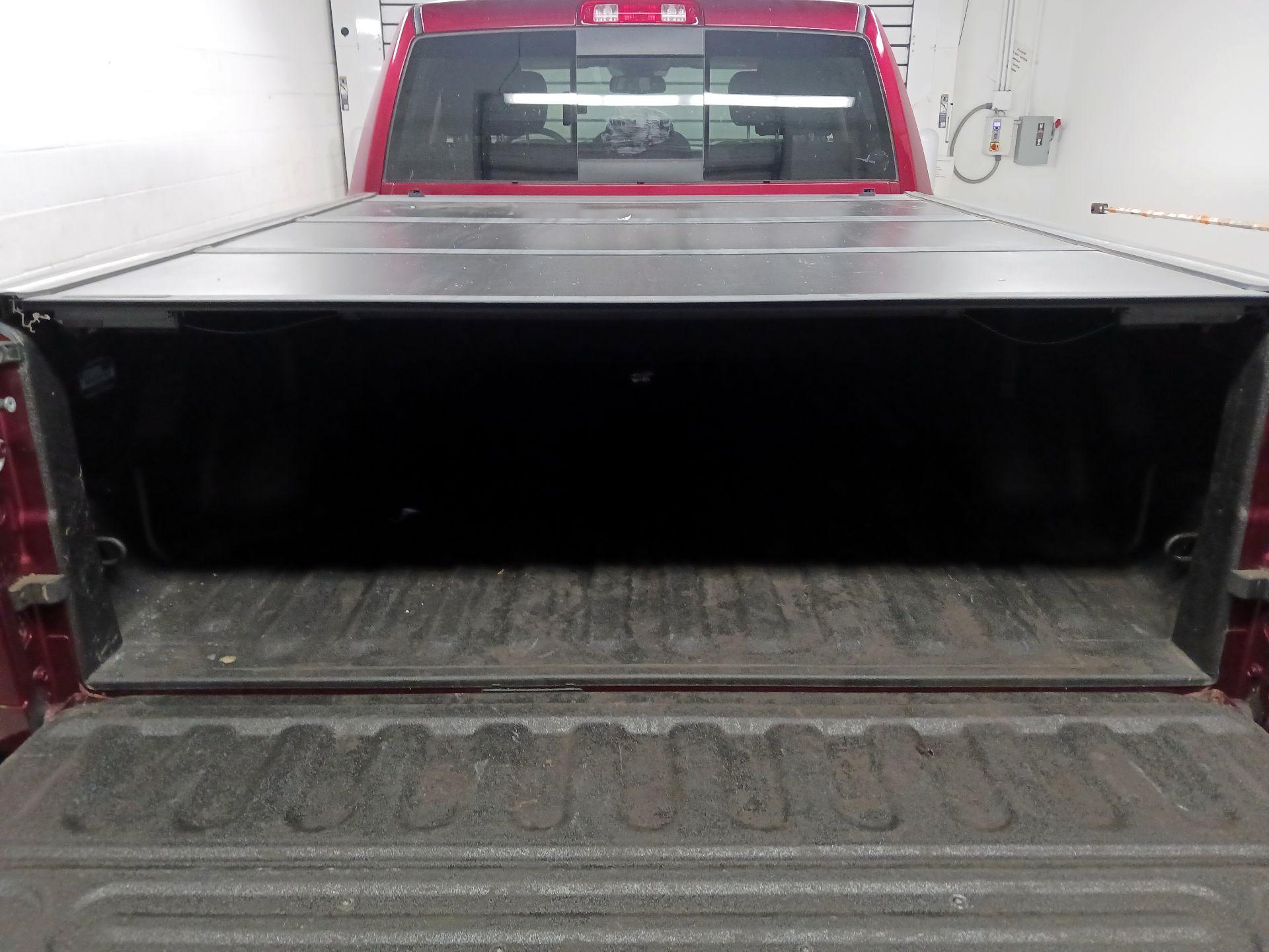 Thumbnail: 2020 RAM 1500 Classic - 19