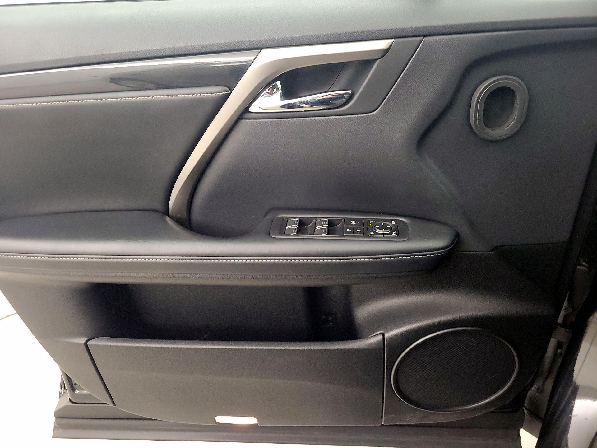 Thumbnail: 2019 Lexus RX - 12