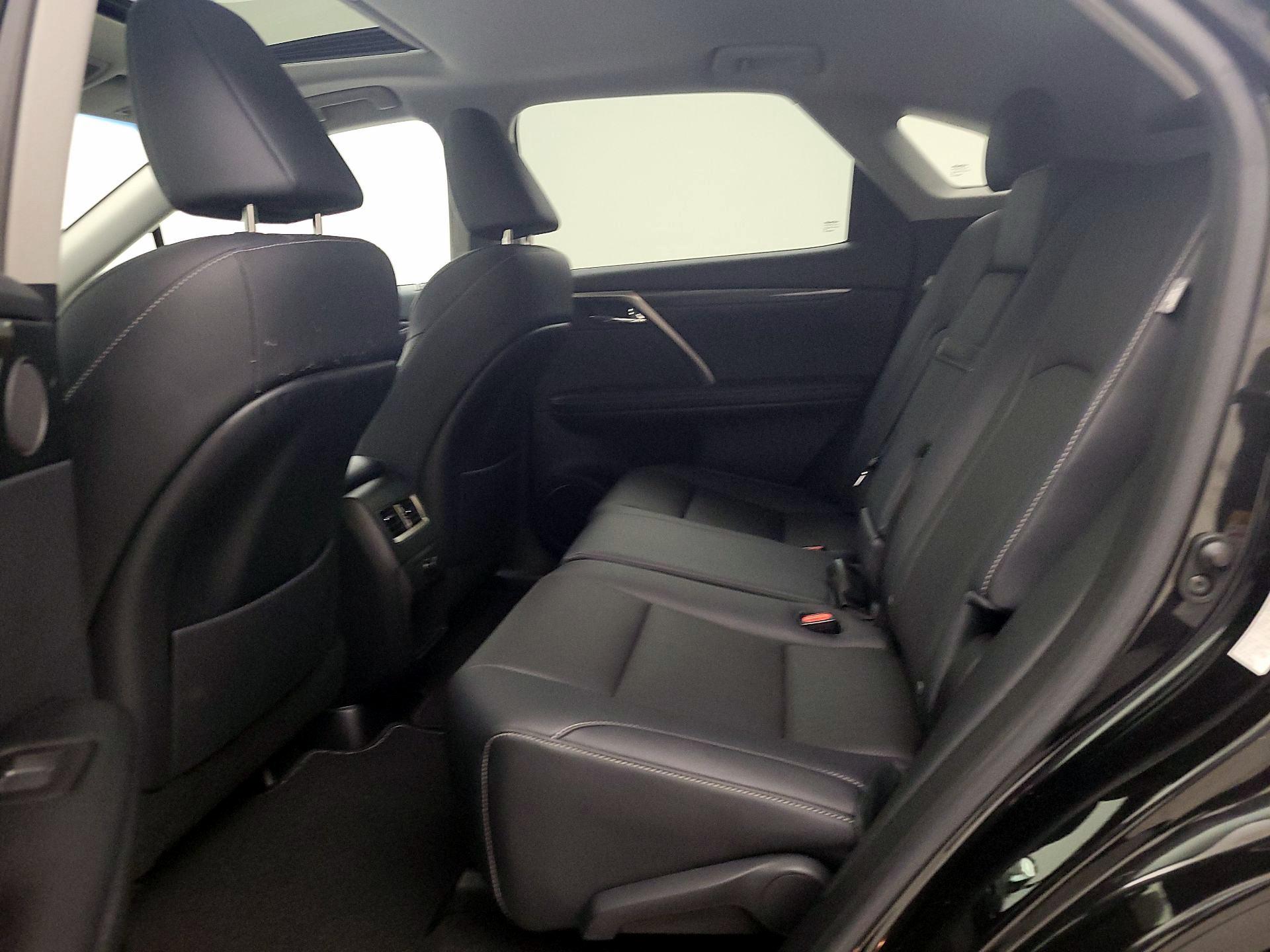 Thumbnail: 2019 Lexus RX - 19