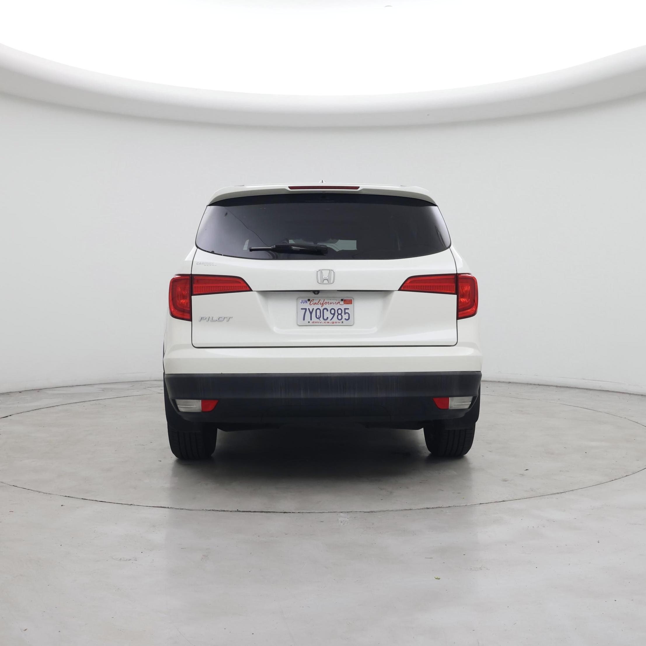 Thumbnail: 2017 Honda Pilot - 6