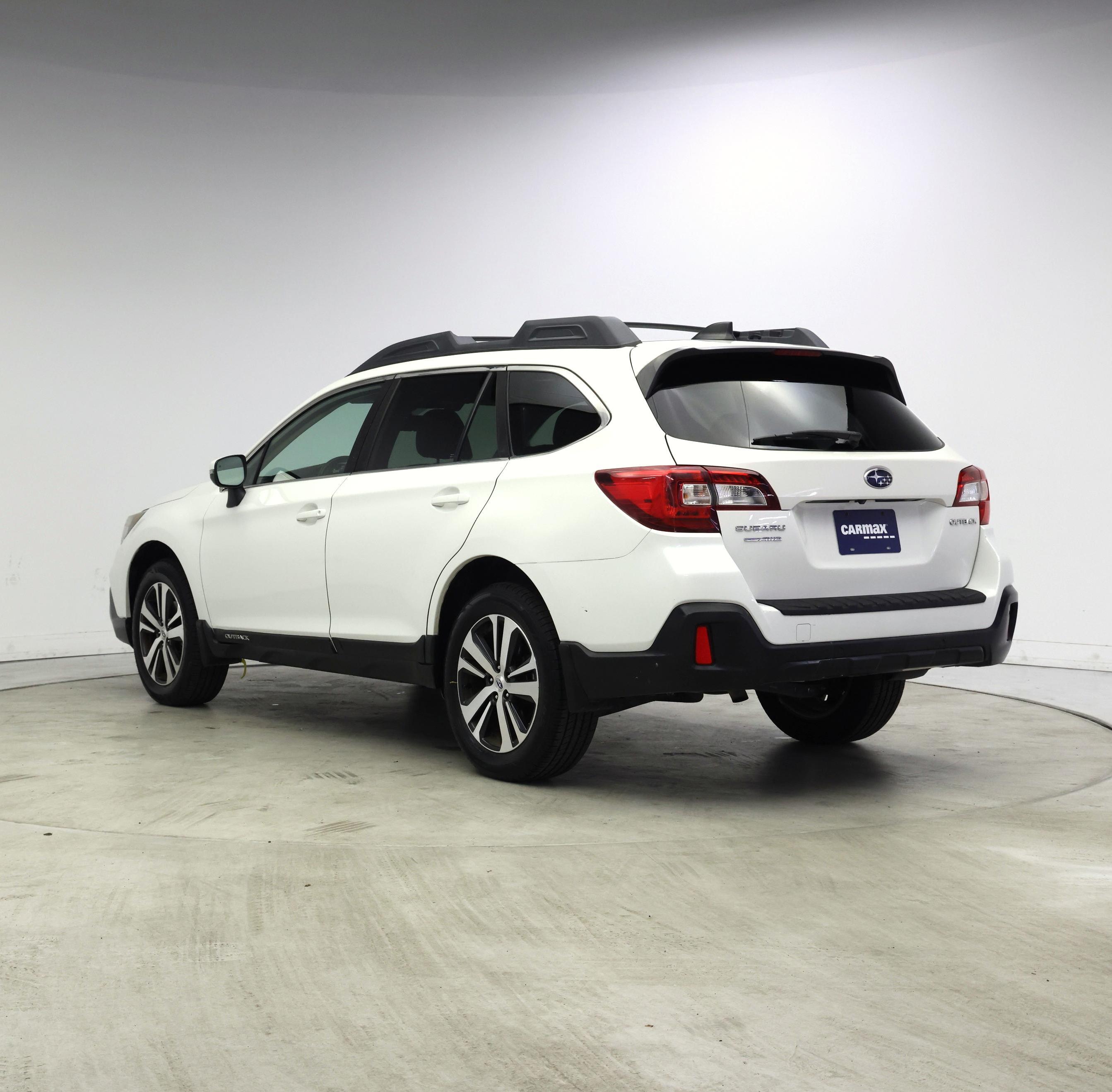 Thumbnail: 2018 Subaru Outback - 2