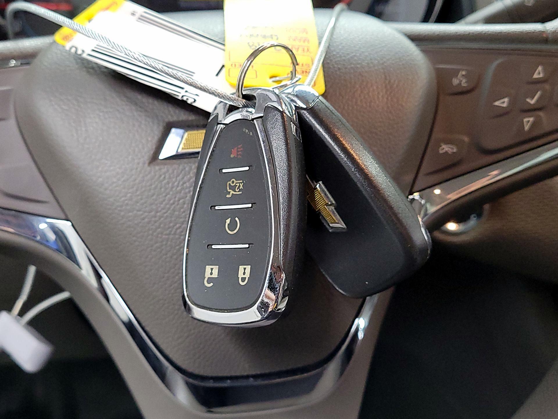 Thumbnail: 2018 Chevrolet Cruze - 20