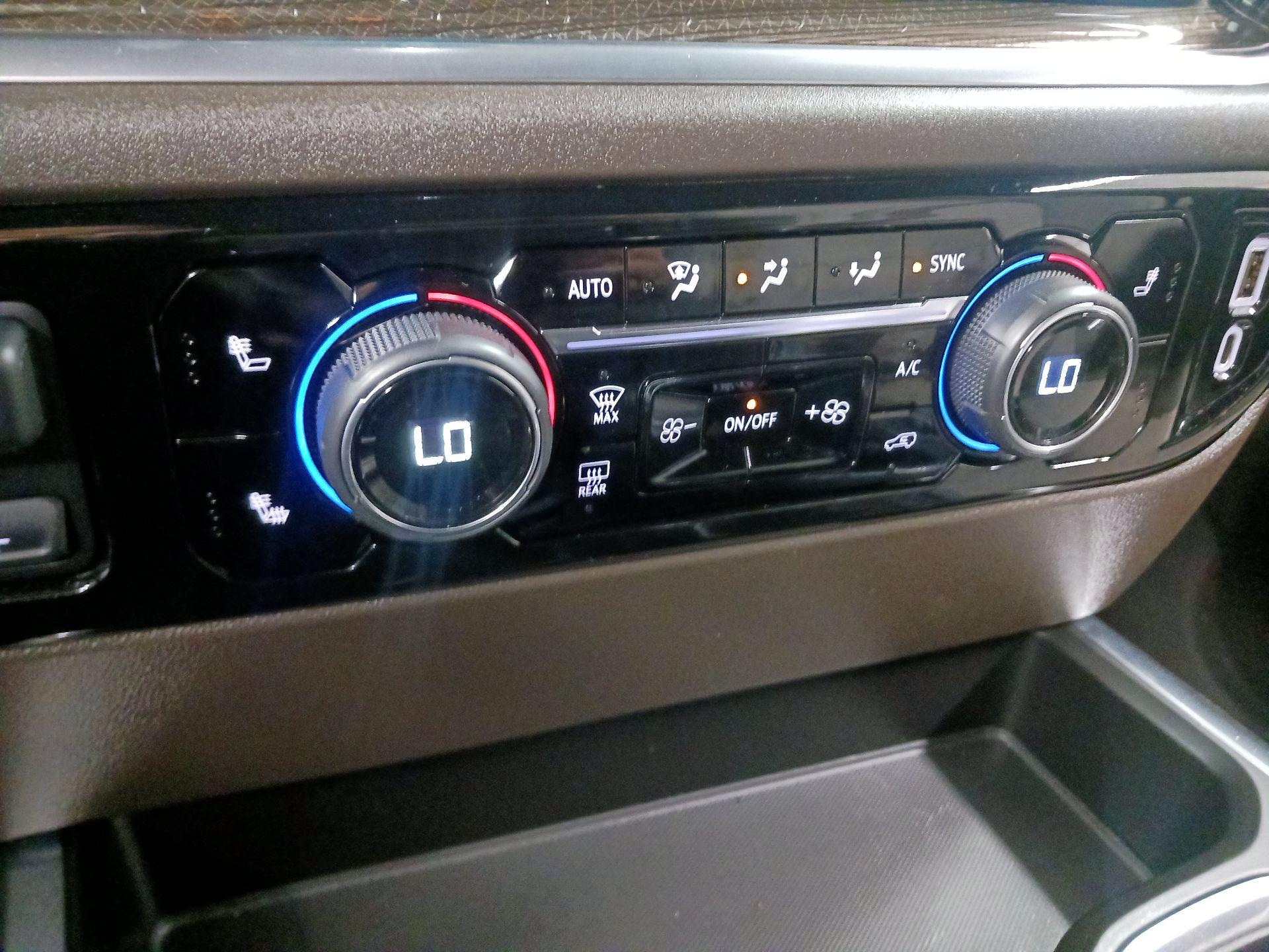 Thumbnail: 2022 Chevrolet Silverado 1500 - 14