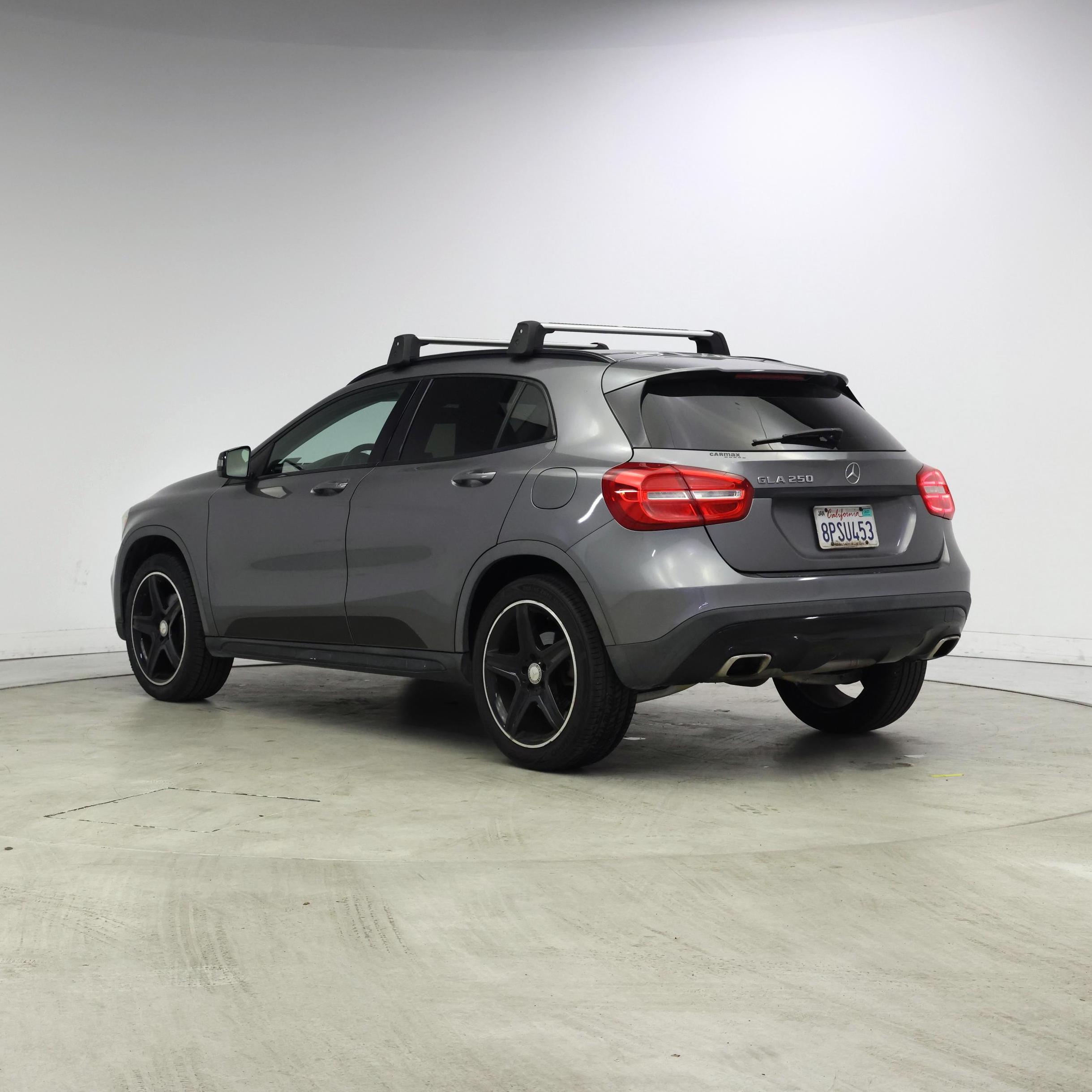 Thumbnail: 2017 Mercedes-Benz GLA - 2