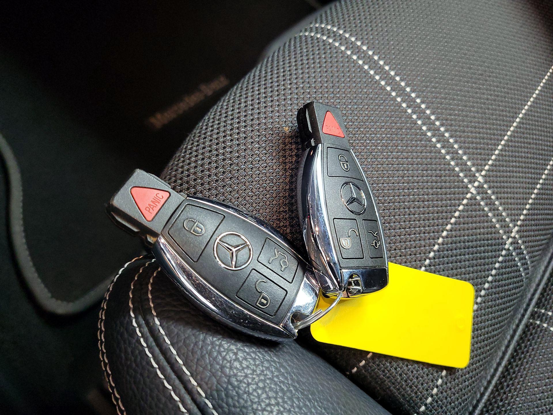 Thumbnail: 2017 Mercedes-Benz GLA - 20