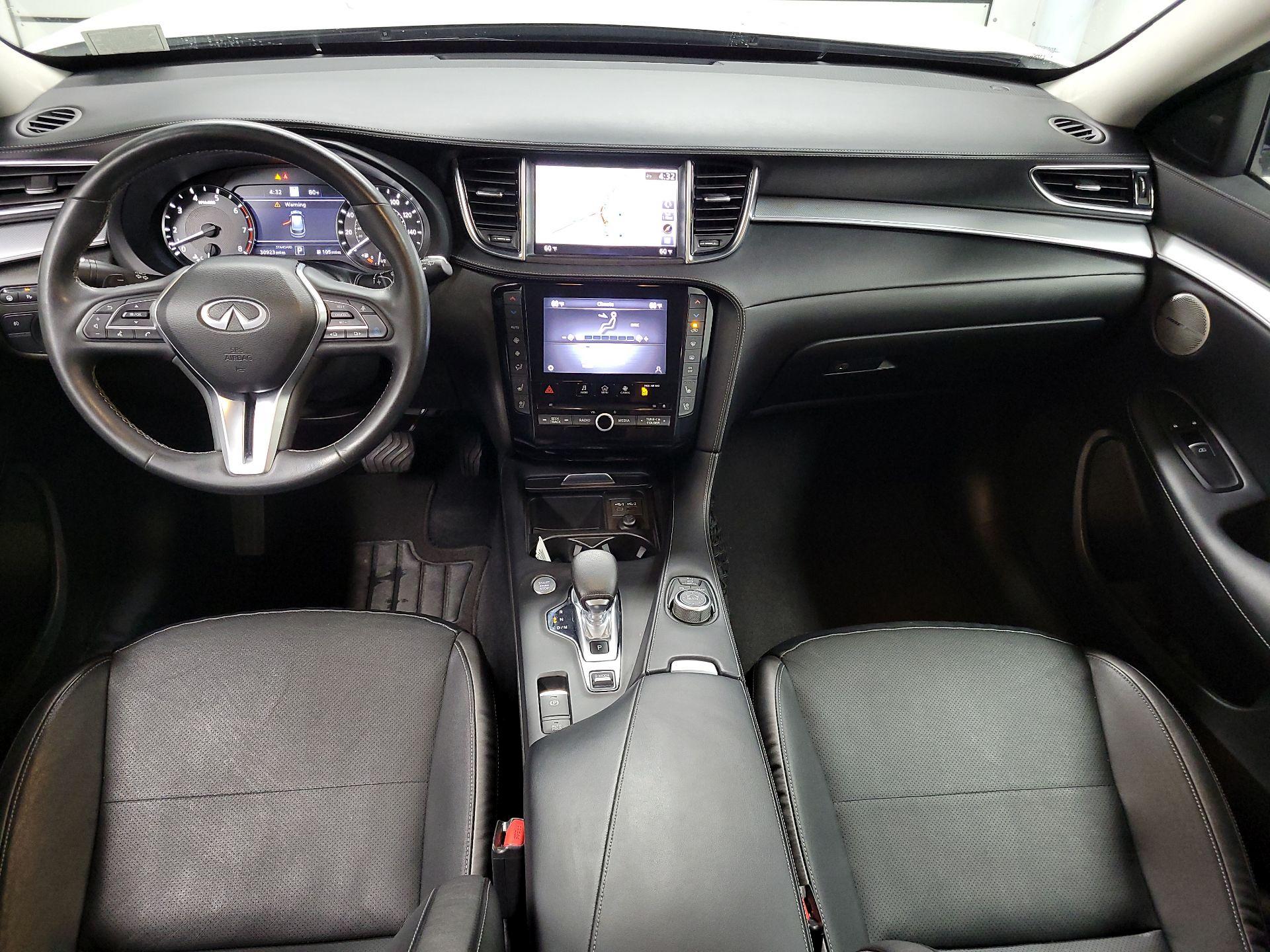 Thumbnail: 2022 INFINITI QX50 - 9