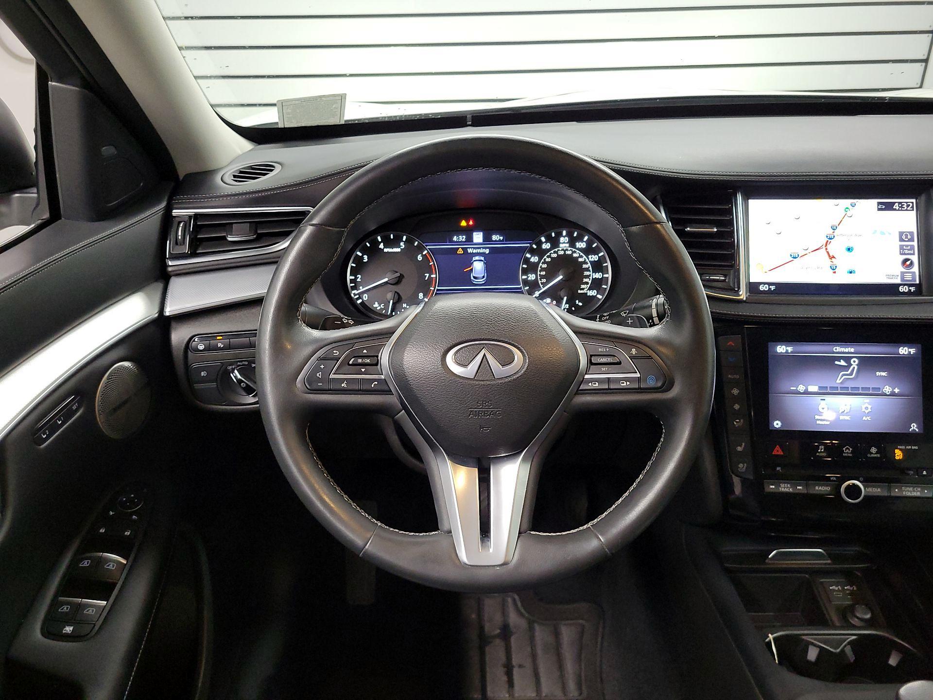 Thumbnail: 2022 INFINITI QX50 - 10