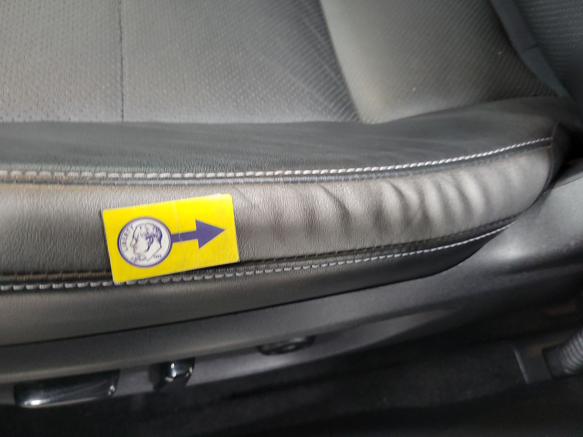 Thumbnail: 2022 INFINITI QX50 - 20