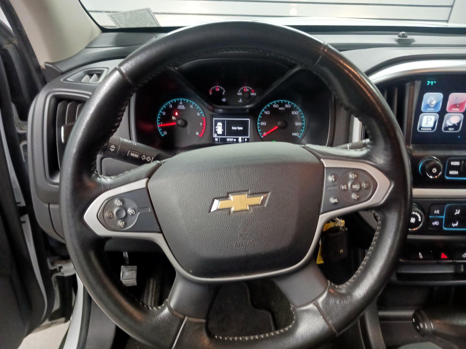 Thumbnail: 2015 Chevrolet Colorado - 10