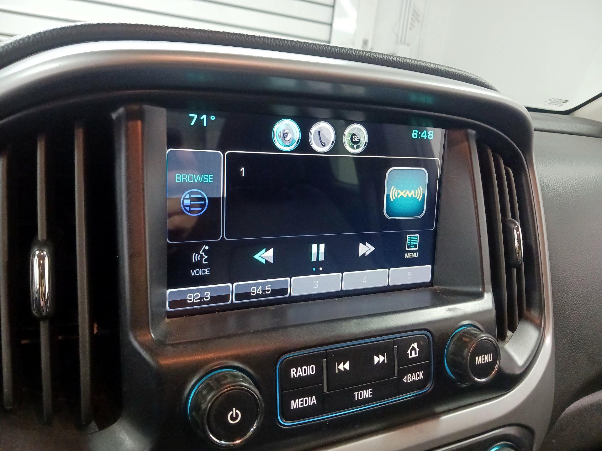 Thumbnail: 2015 Chevrolet Colorado - 15