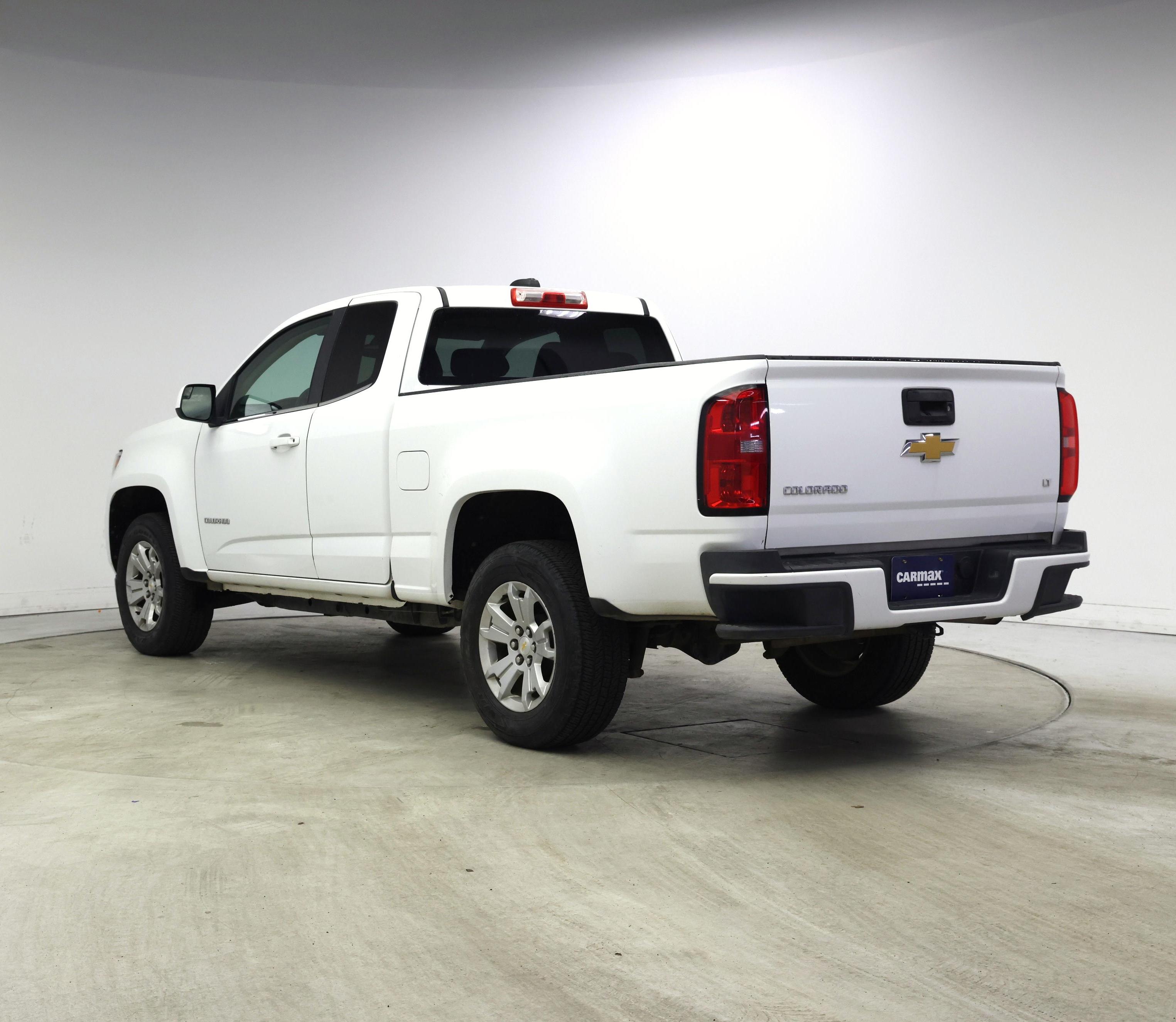 Thumbnail: 2015 Chevrolet Colorado - 2