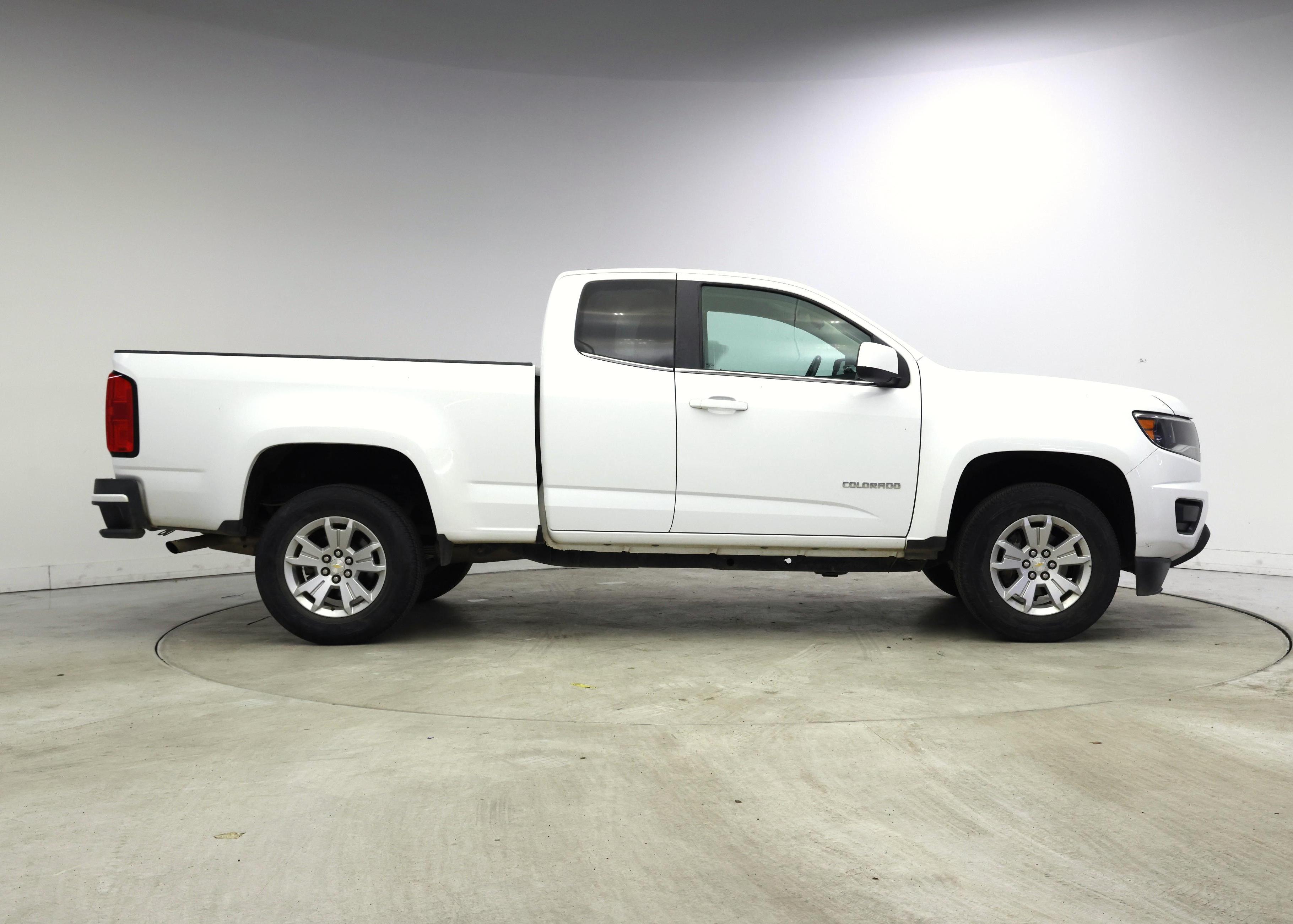 Thumbnail: 2015 Chevrolet Colorado - 7