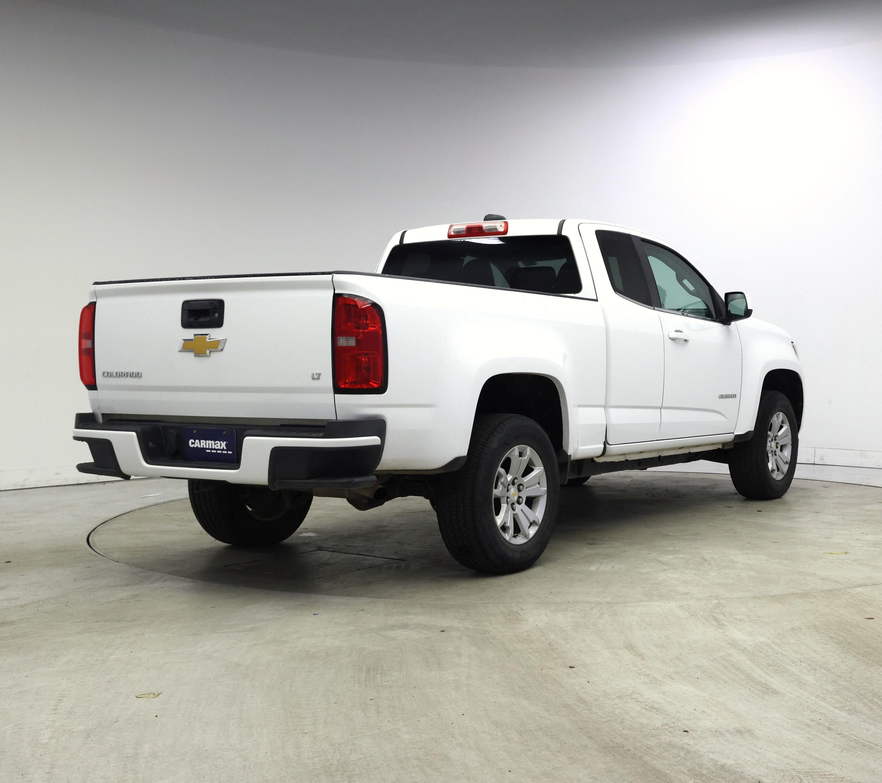 Thumbnail: 2015 Chevrolet Colorado - 8