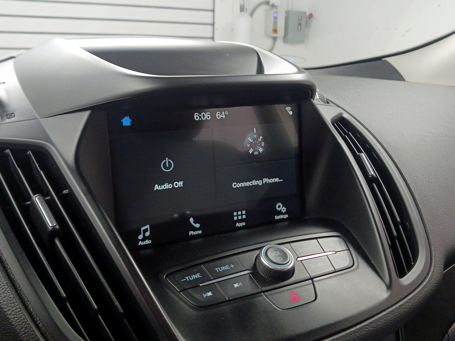 Thumbnail: 2019 Ford Escape - 13