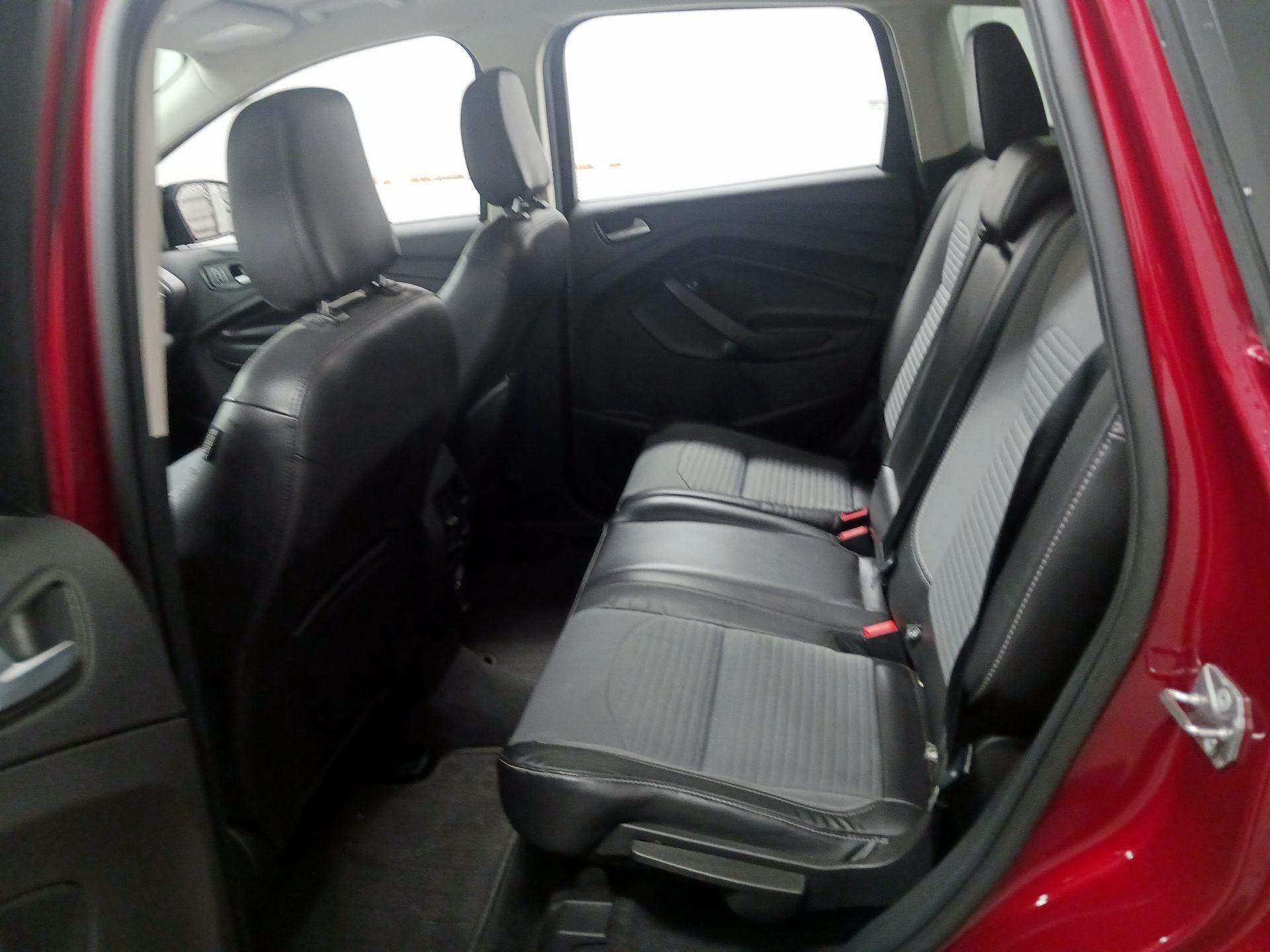 Thumbnail: 2019 Ford Escape - 16