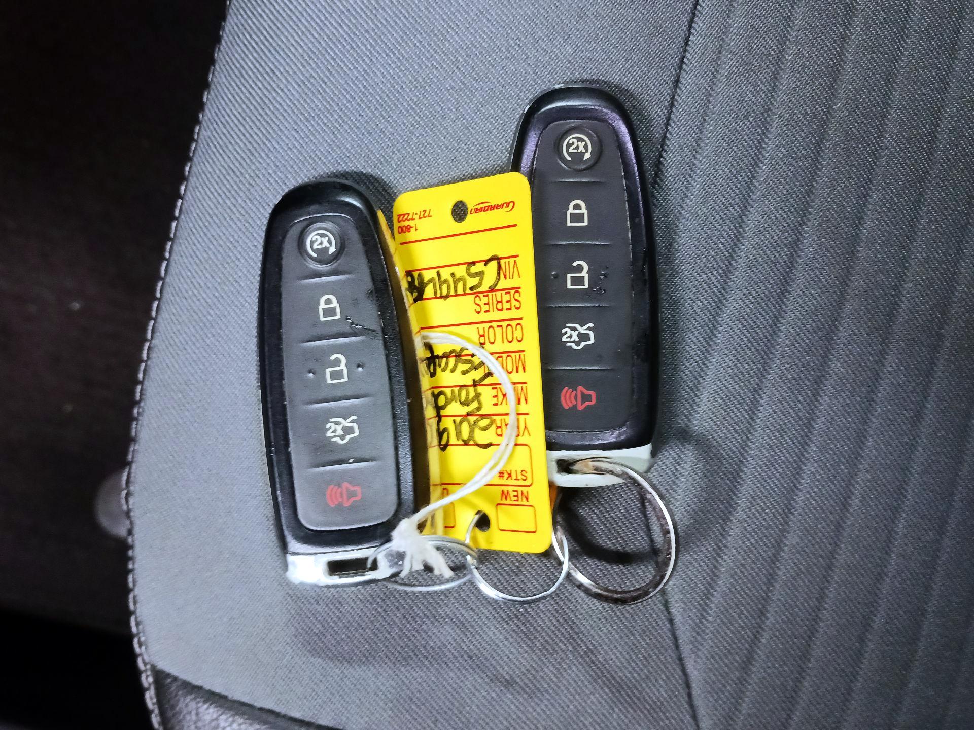 Thumbnail: 2019 Ford Escape - 19