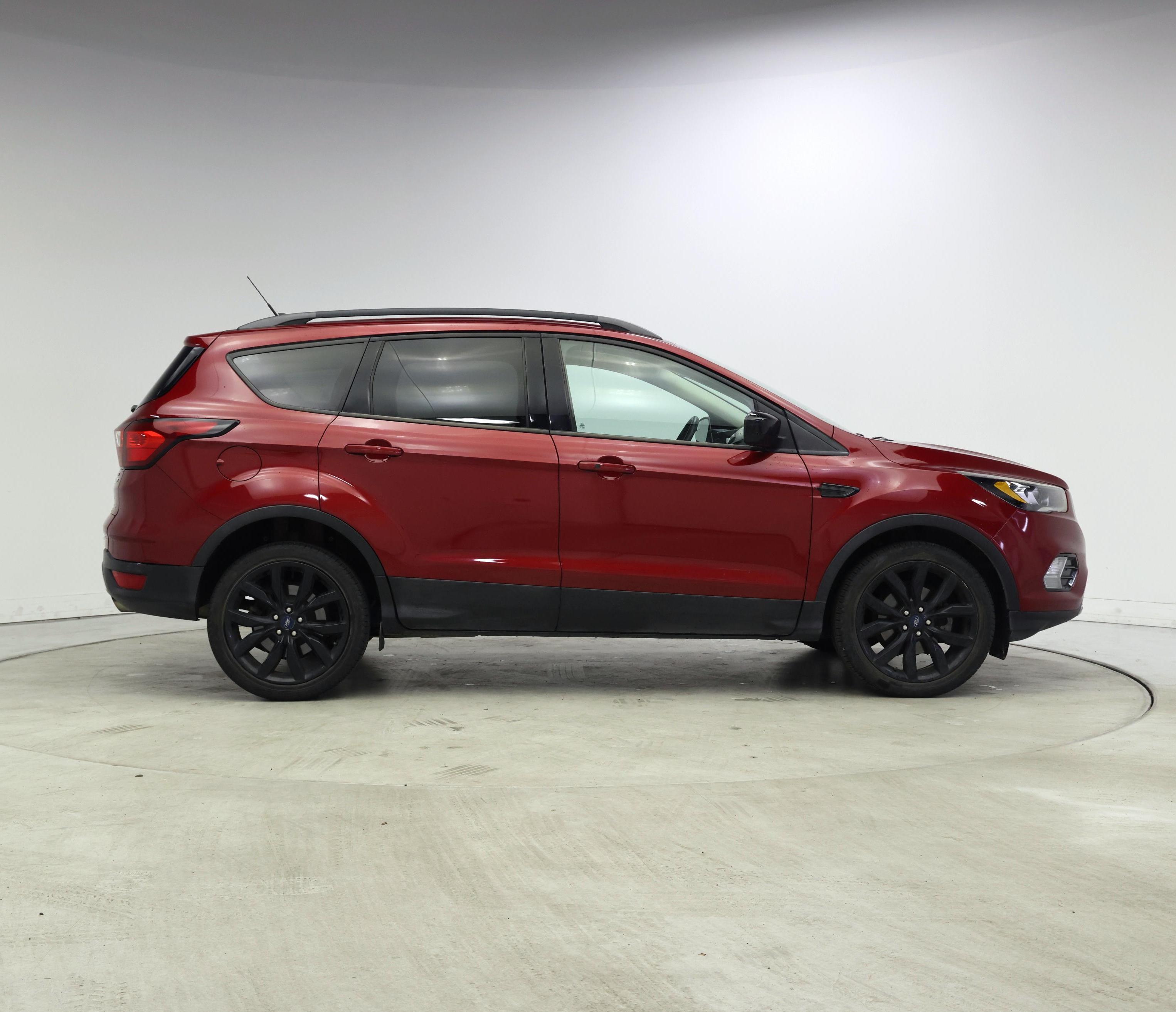 Thumbnail: 2019 Ford Escape - 7