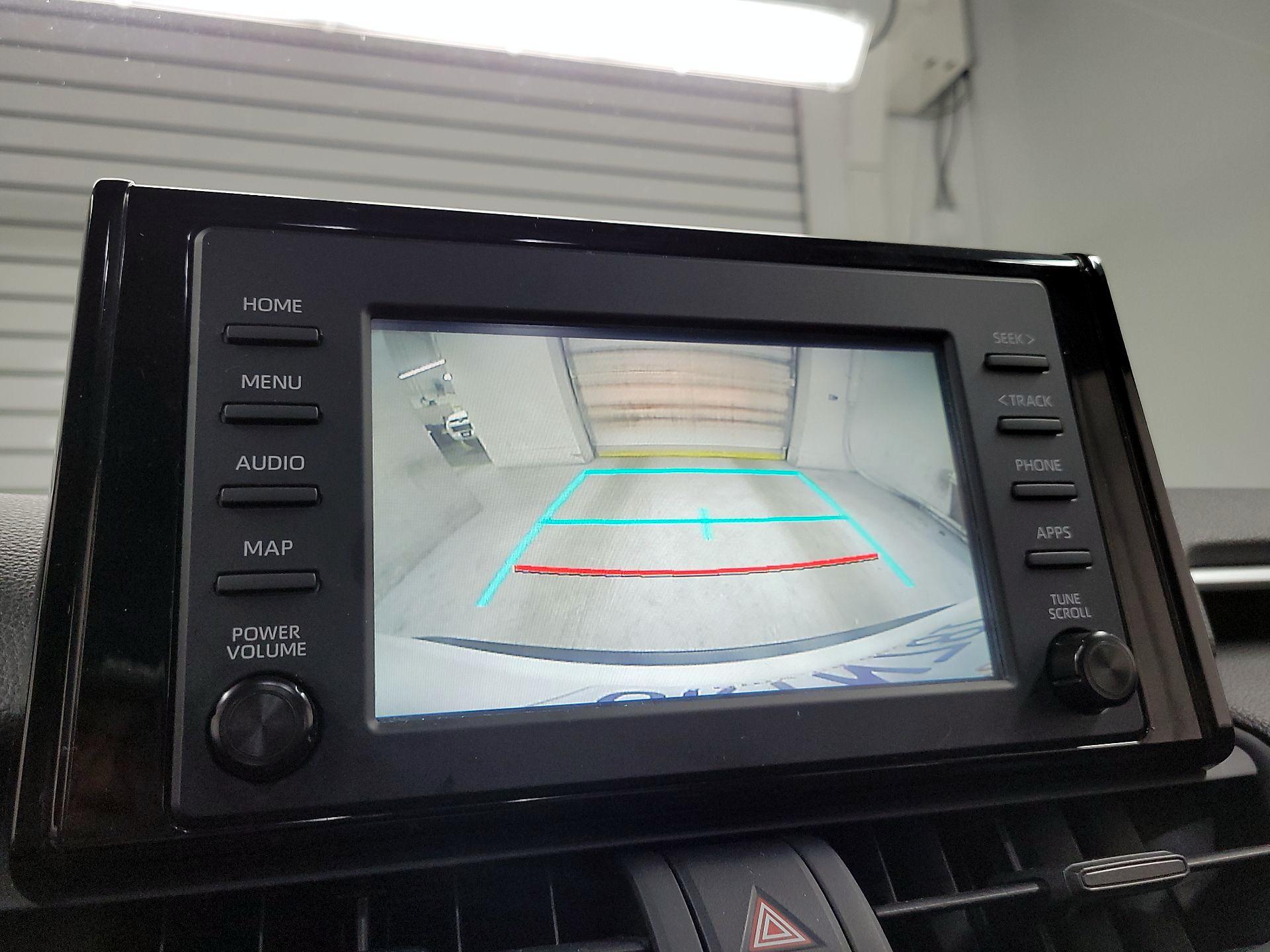 Thumbnail: 2019 Toyota RAV4 - 14