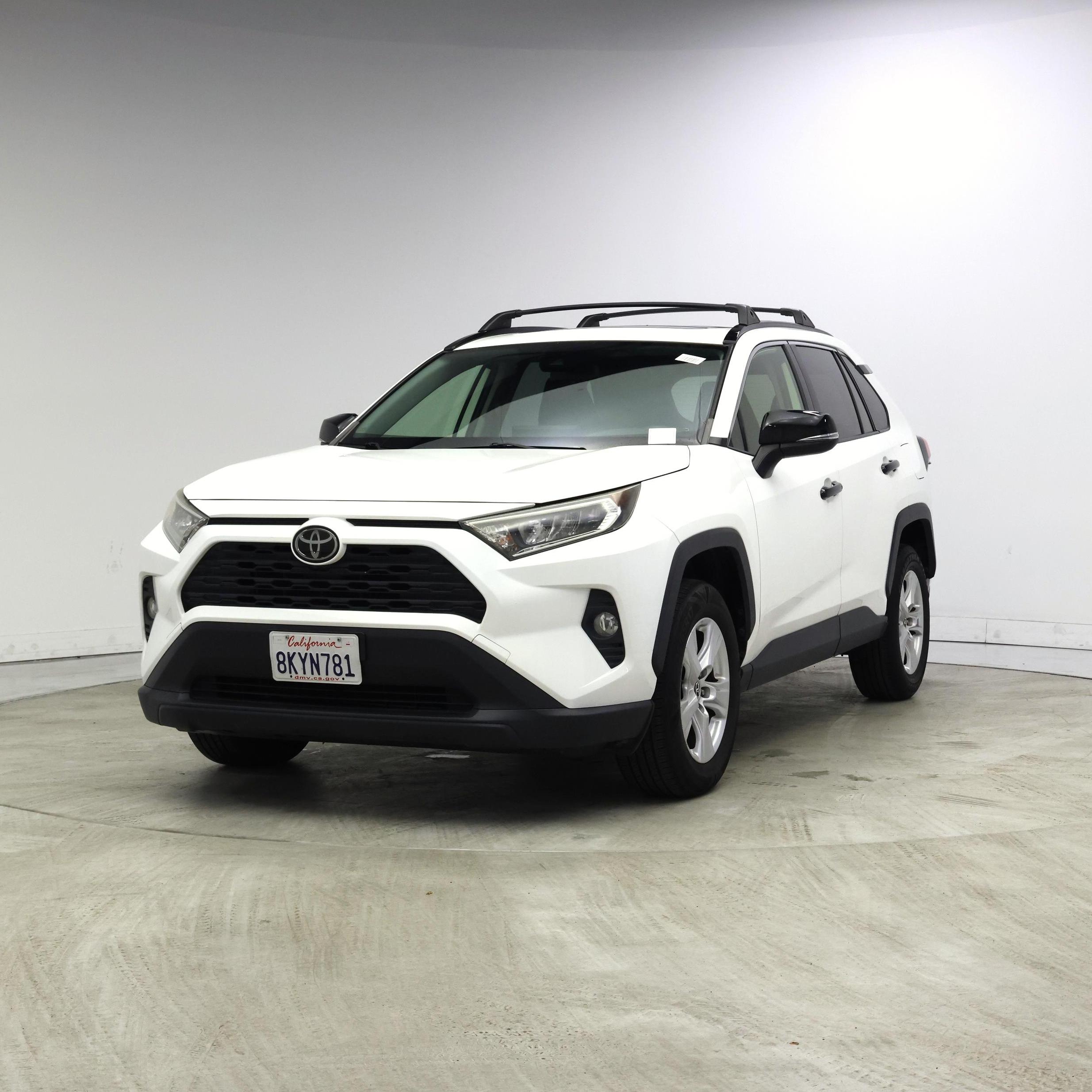 Thumbnail: 2019 Toyota RAV4 - 4