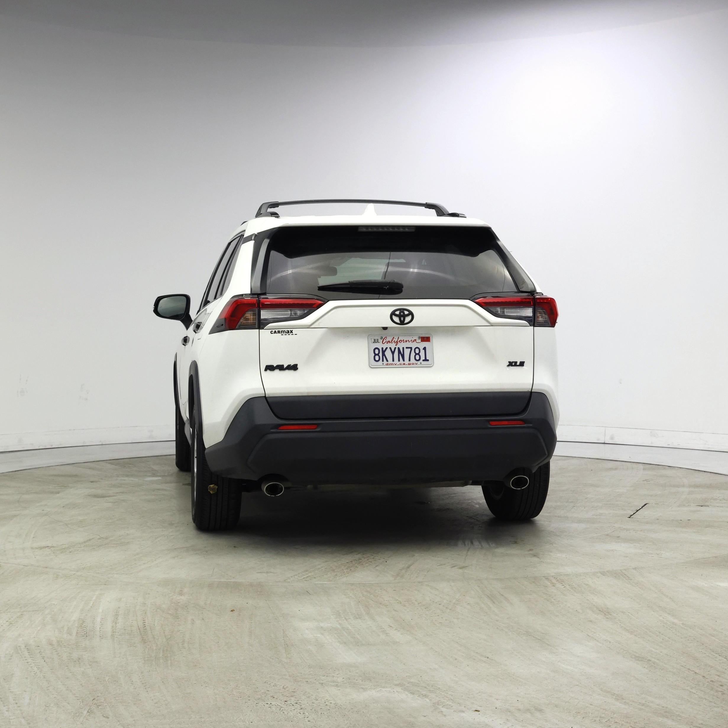 Thumbnail: 2019 Toyota RAV4 - 6