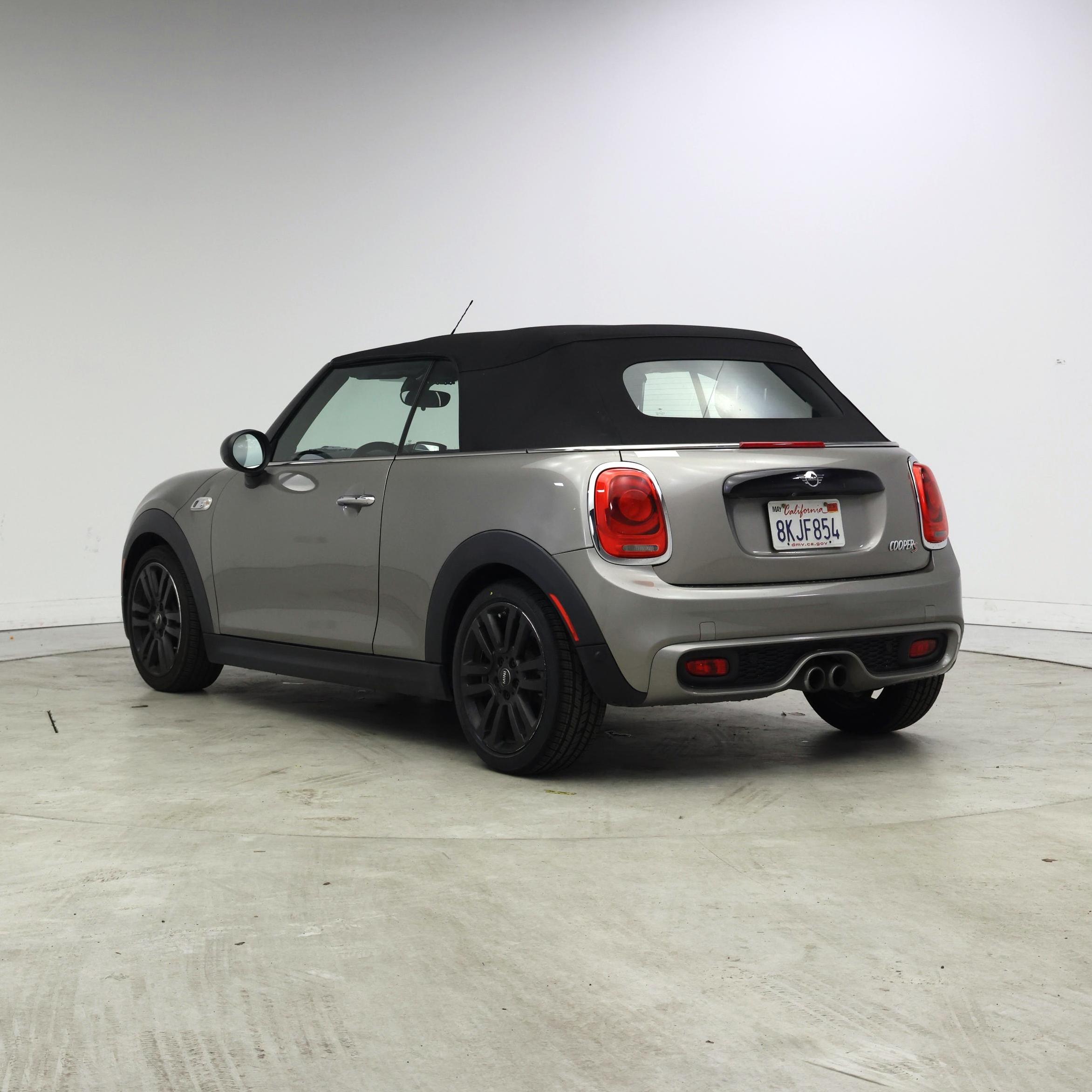 Thumbnail: 2019 MINI Cooper - 2