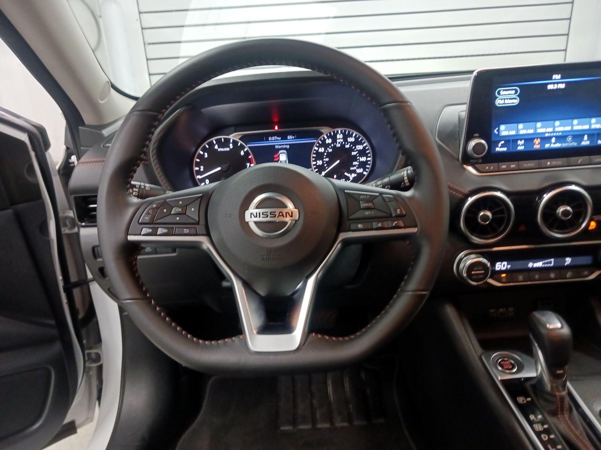 Thumbnail: 2023 Nissan Sentra - 10