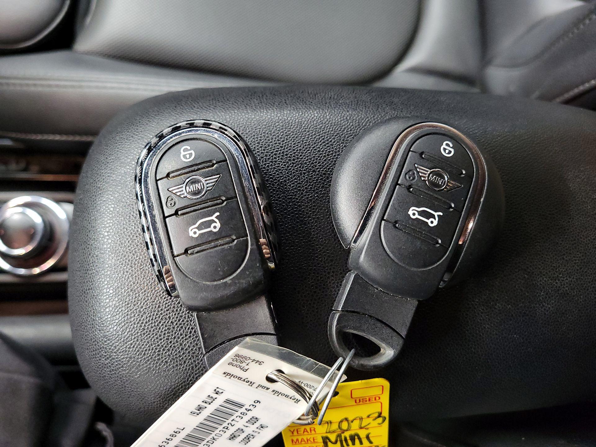 Thumbnail: 2023 MINI Cooper Hardtop - 19