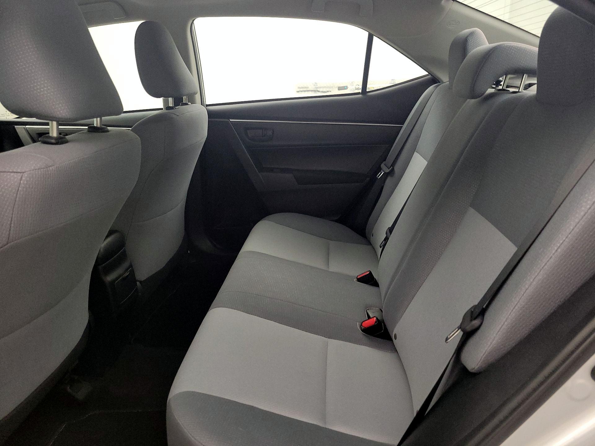 Thumbnail: 2014 Toyota Corolla - 18