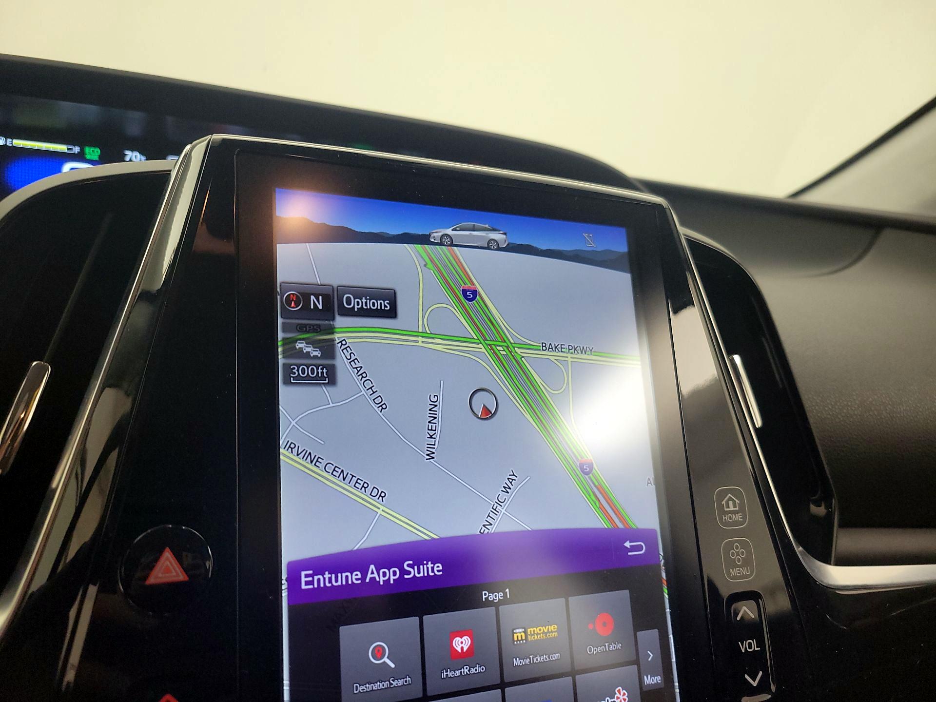 Thumbnail: 2017 Toyota Prius Prime - 14