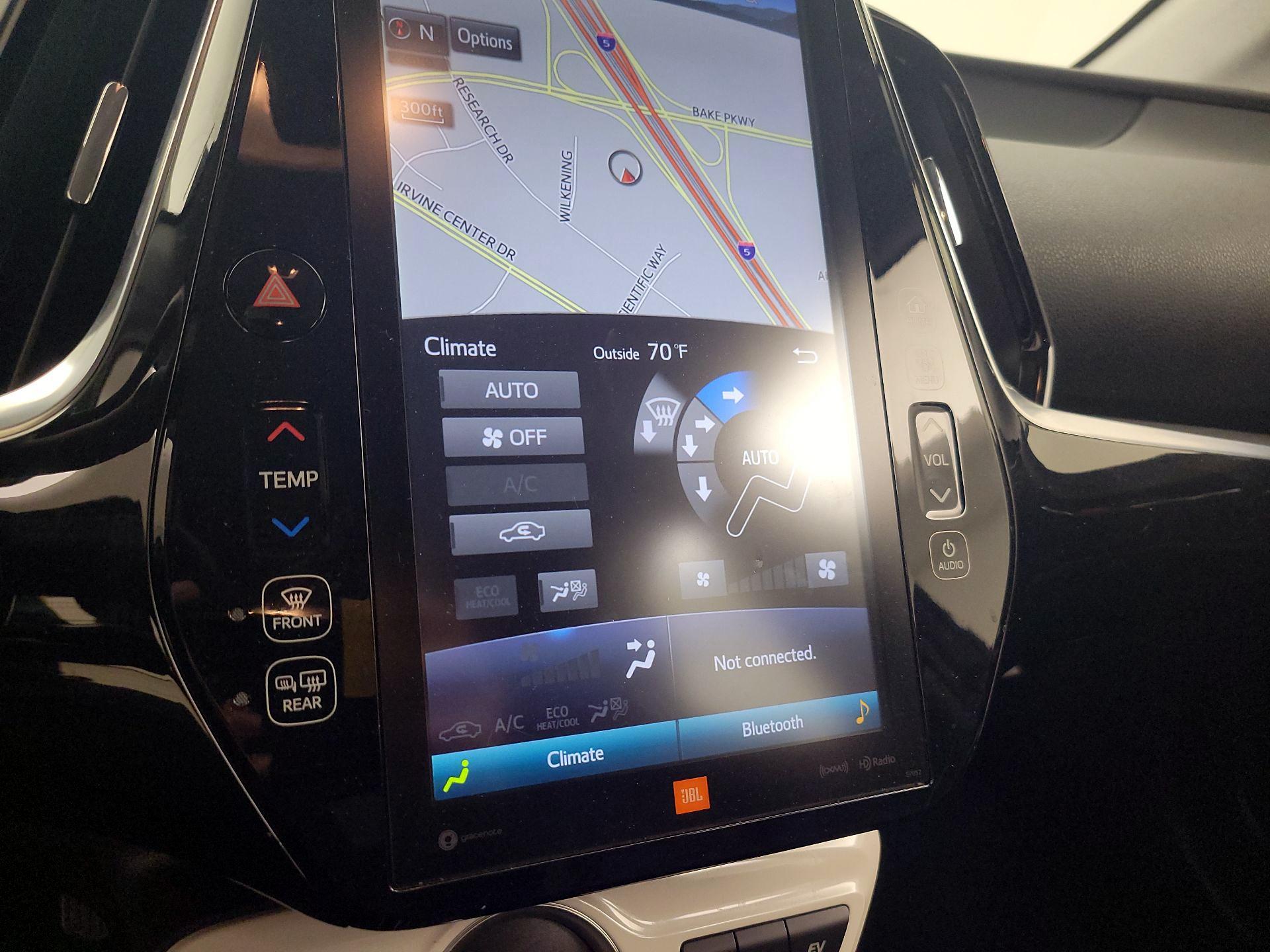 Thumbnail: 2017 Toyota Prius Prime - 17