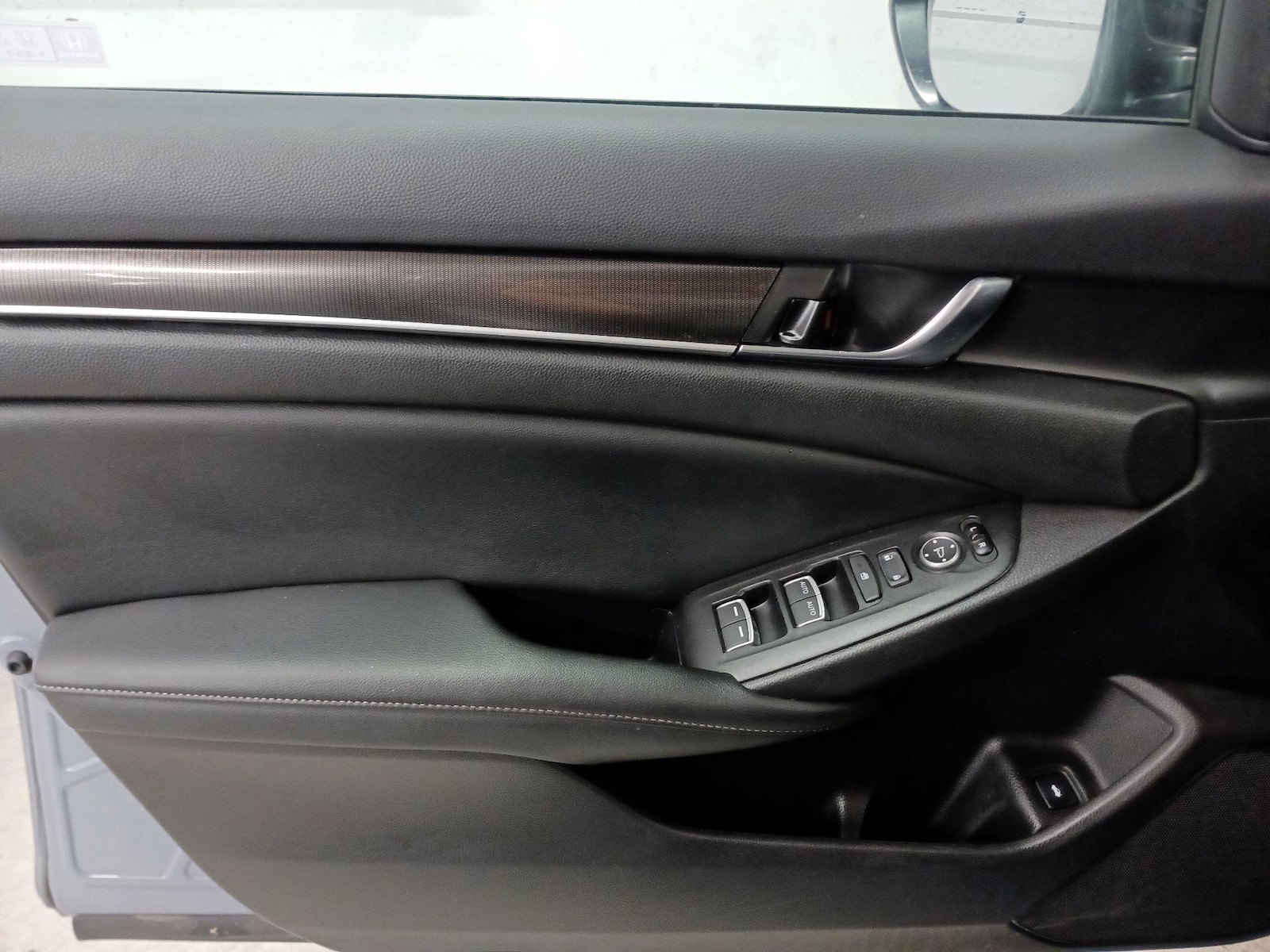 2021 Honda Accord Sport - Photo 13
