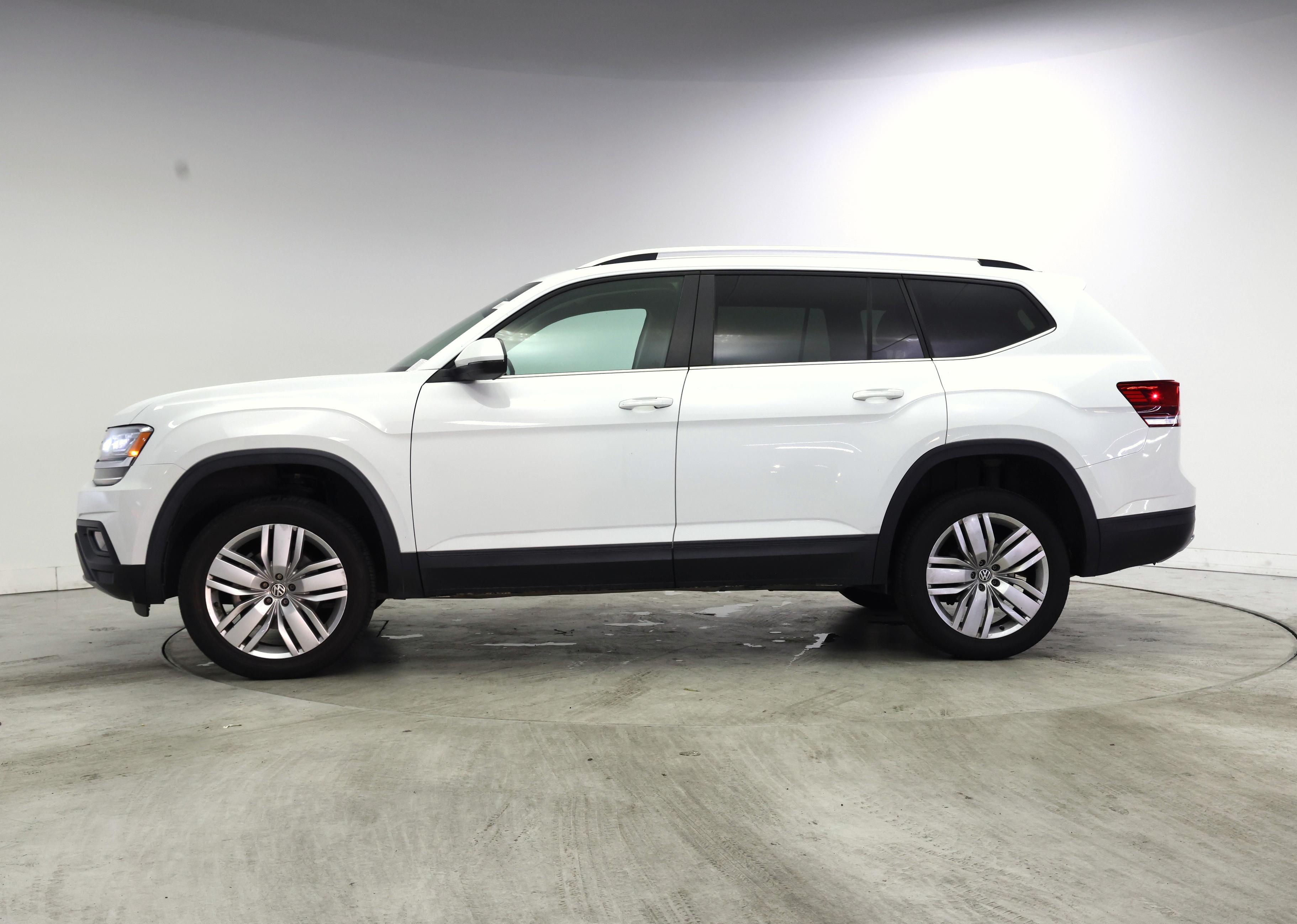 Thumbnail: 2019 Volkswagen Atlas - 3