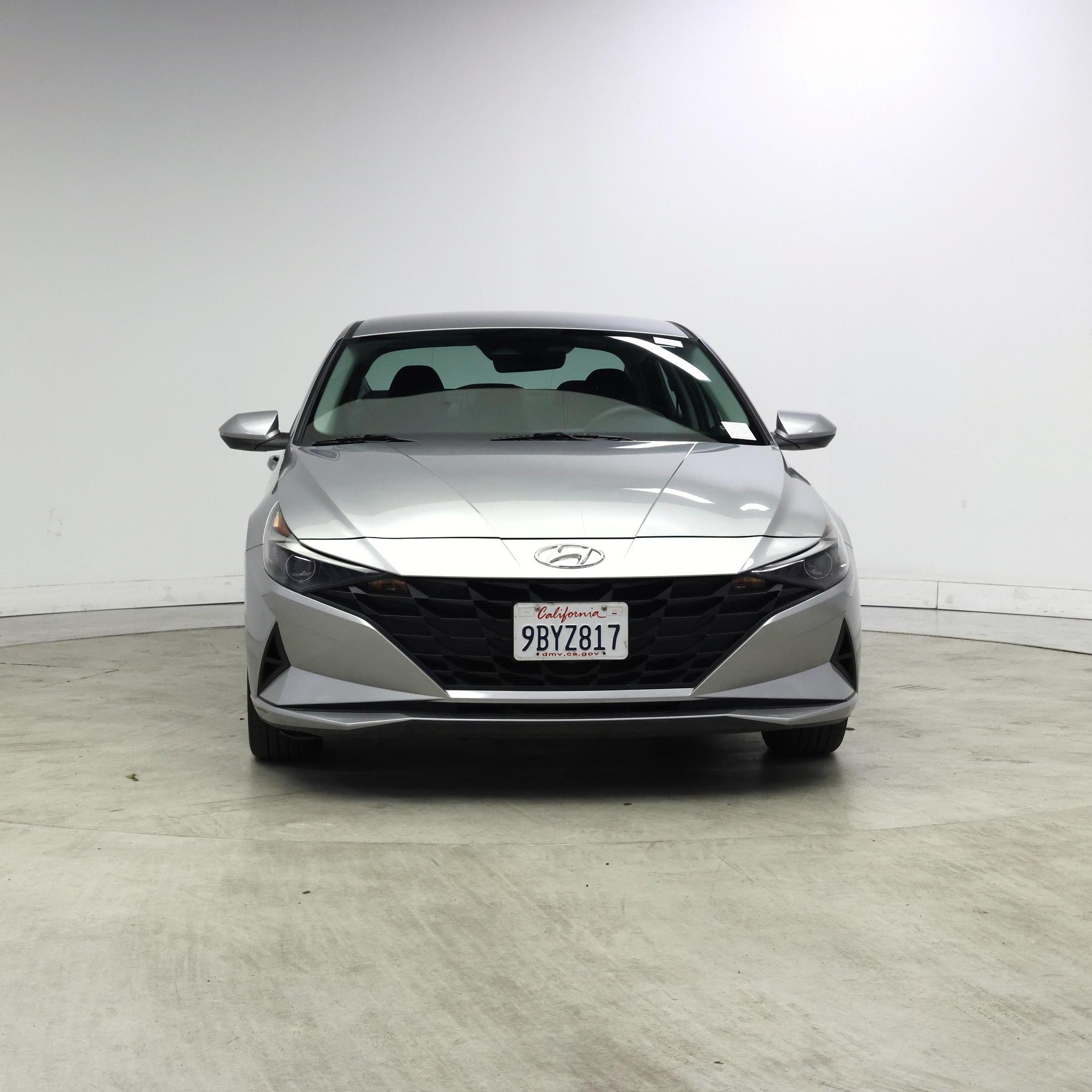 Thumbnail: 2023 Hyundai Elantra - 5