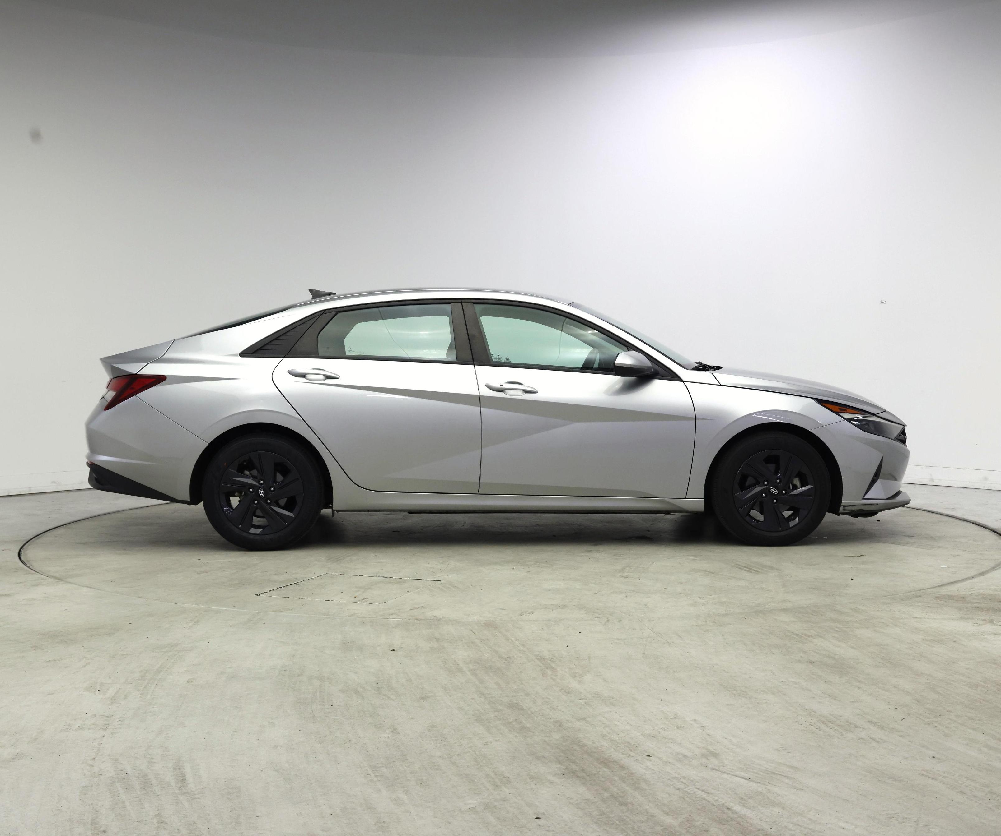 Thumbnail: 2023 Hyundai Elantra - 7