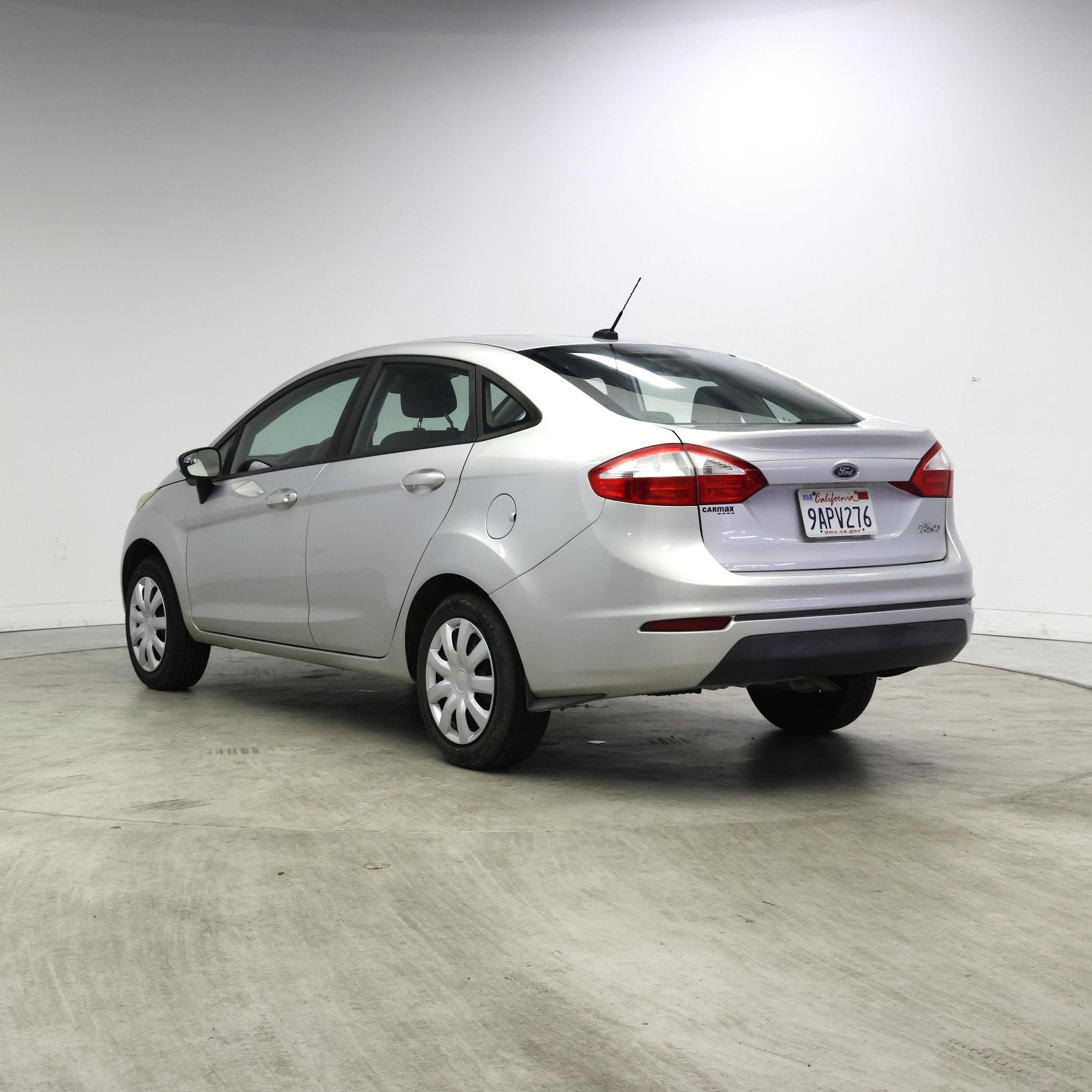 Thumbnail: 2016 Ford Fiesta - 2