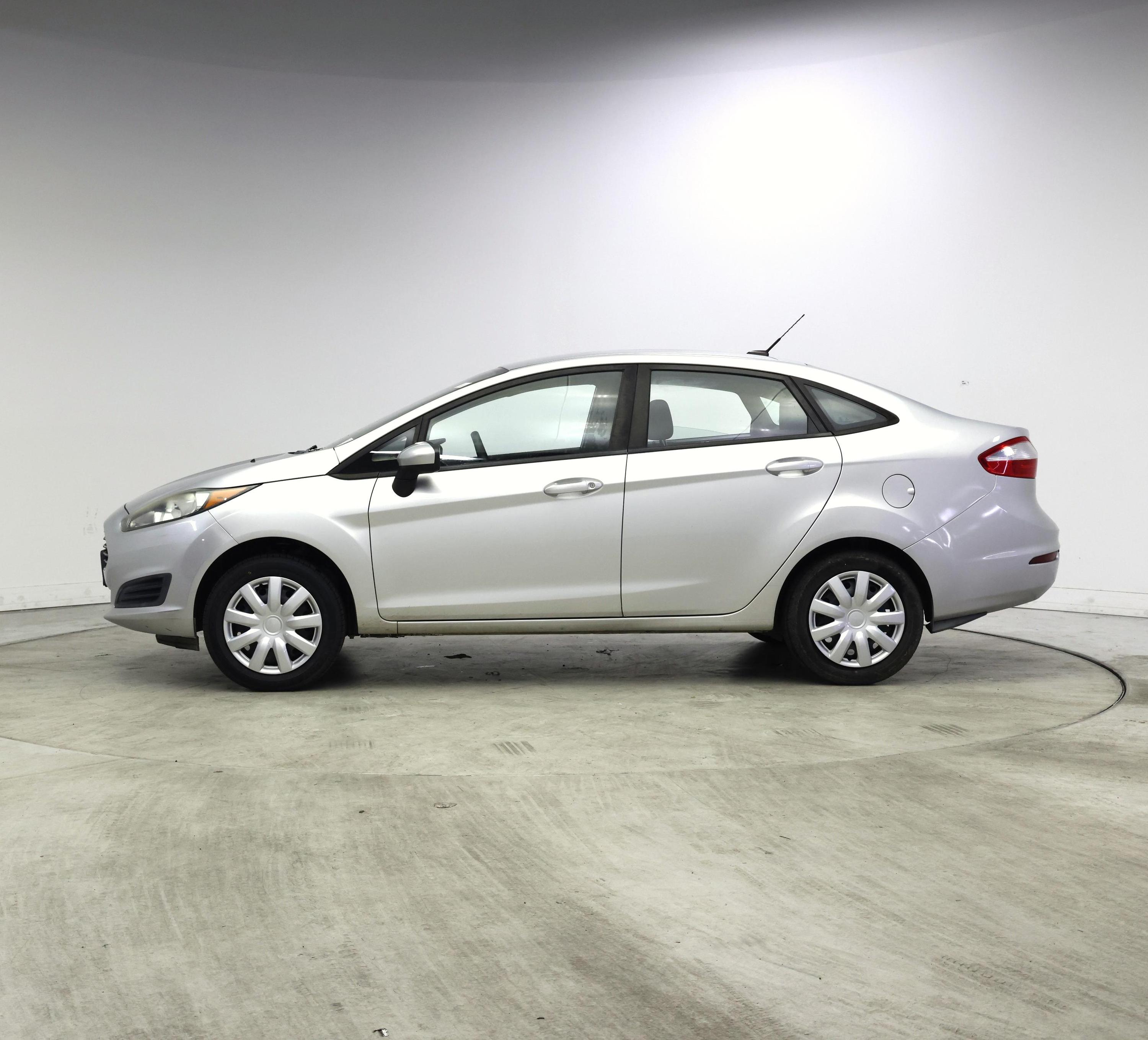 Thumbnail: 2016 Ford Fiesta - 3