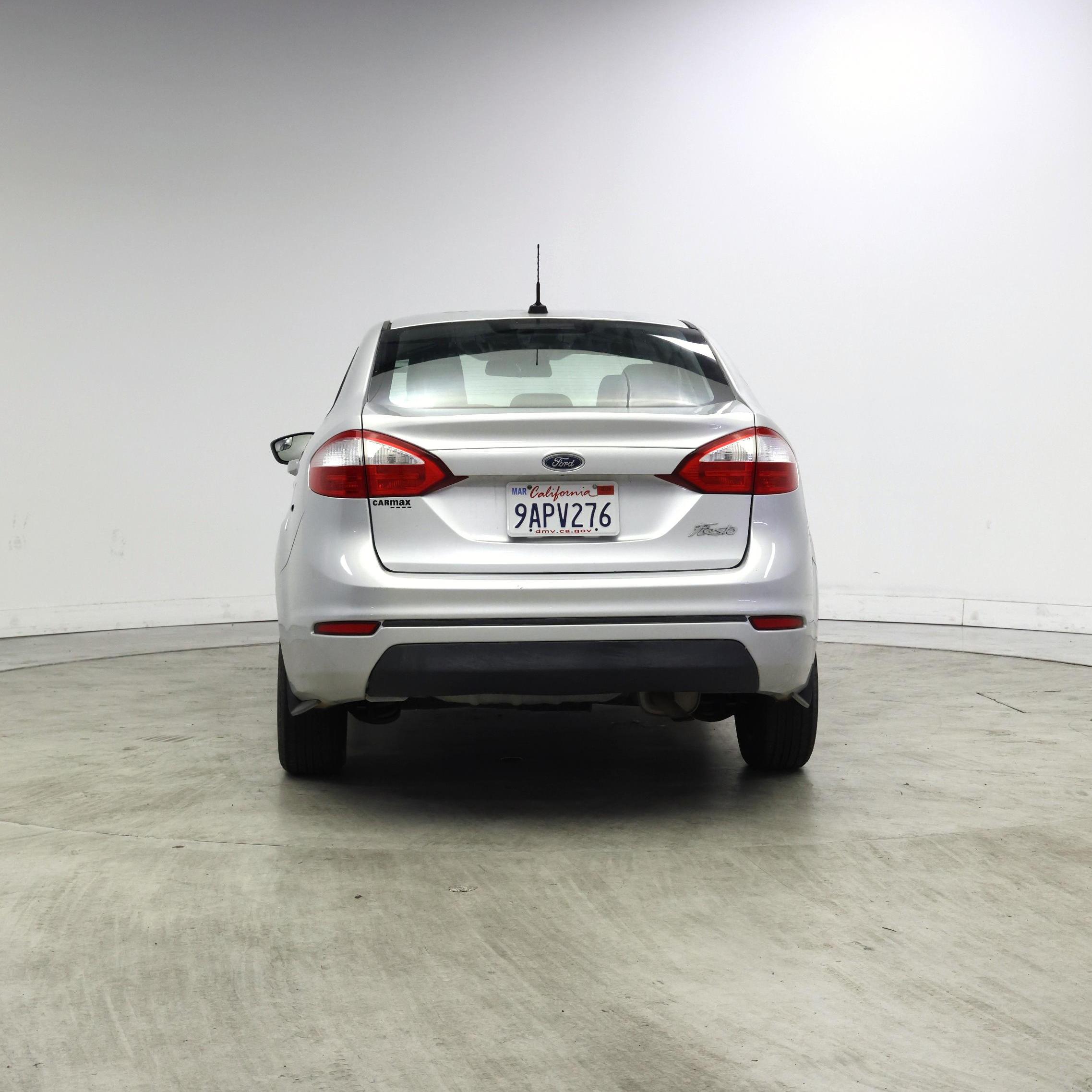 Thumbnail: 2016 Ford Fiesta - 6