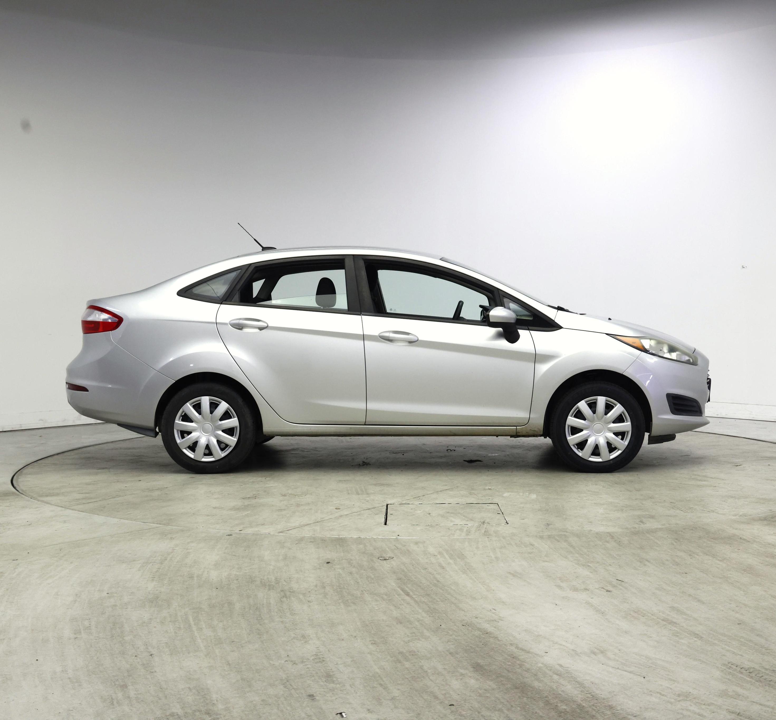 Thumbnail: 2016 Ford Fiesta - 7